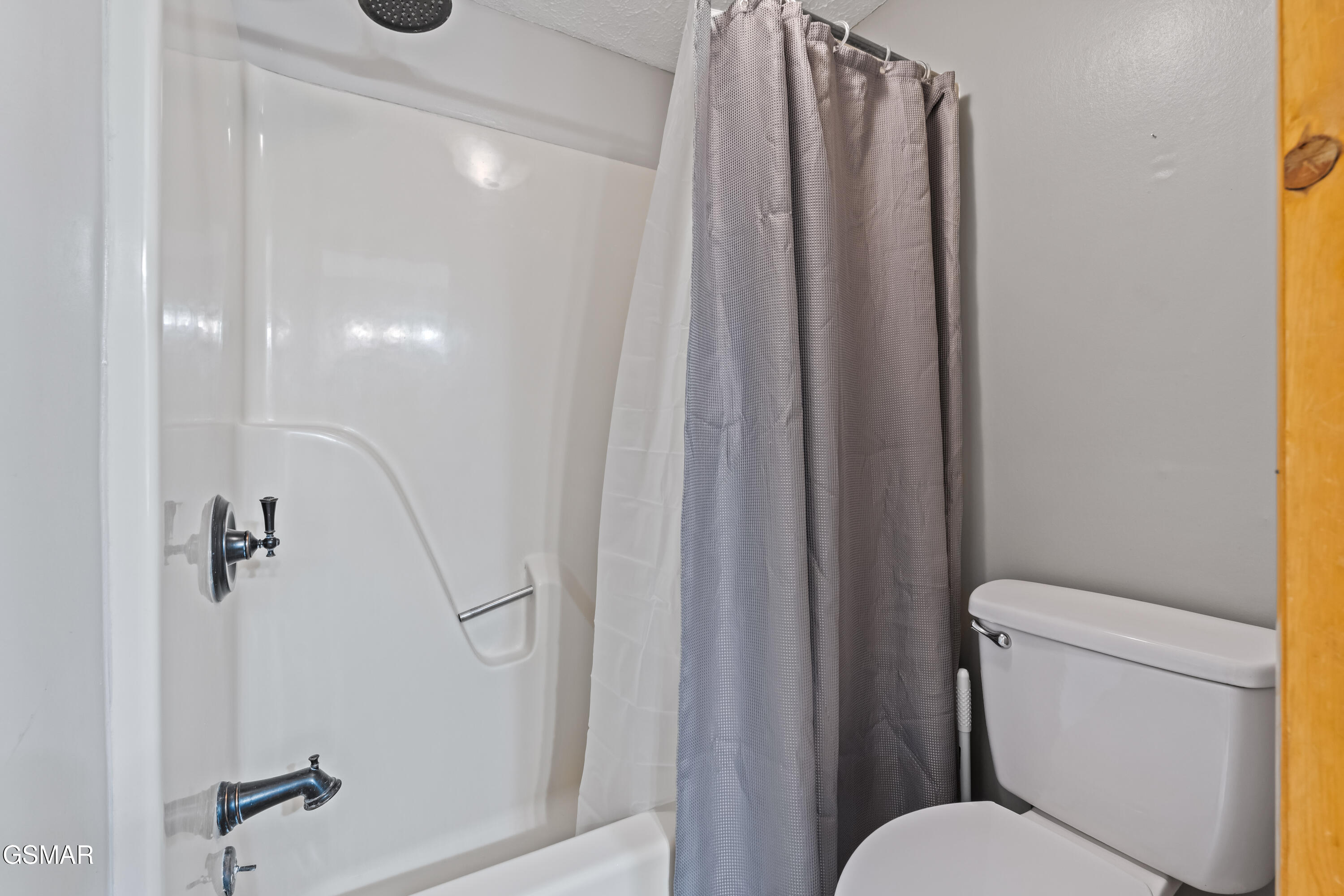 1708 Ridgecrest Drive Sevierville TN 37876