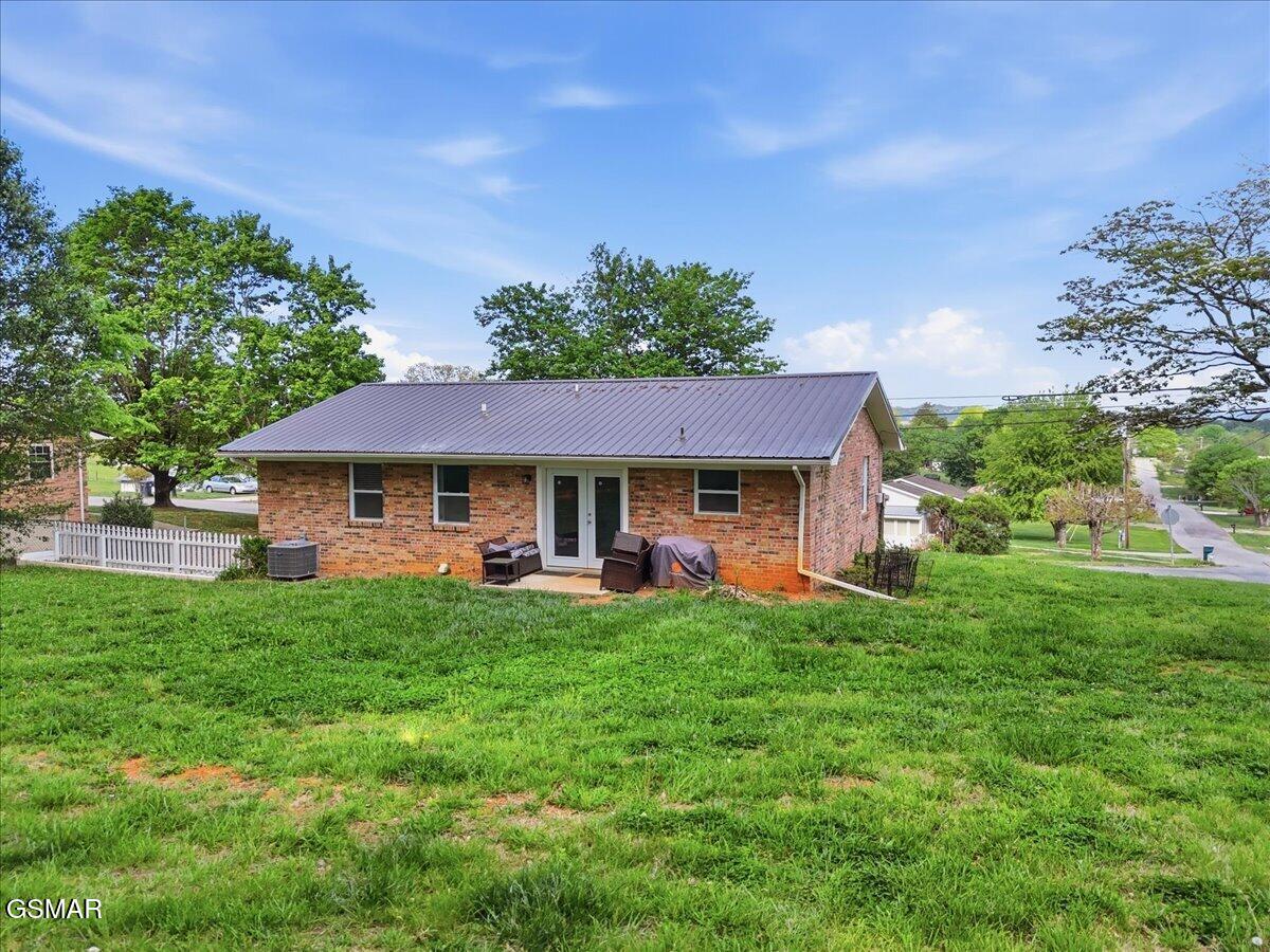 1698 Elgin Drive Morristown TN 37814