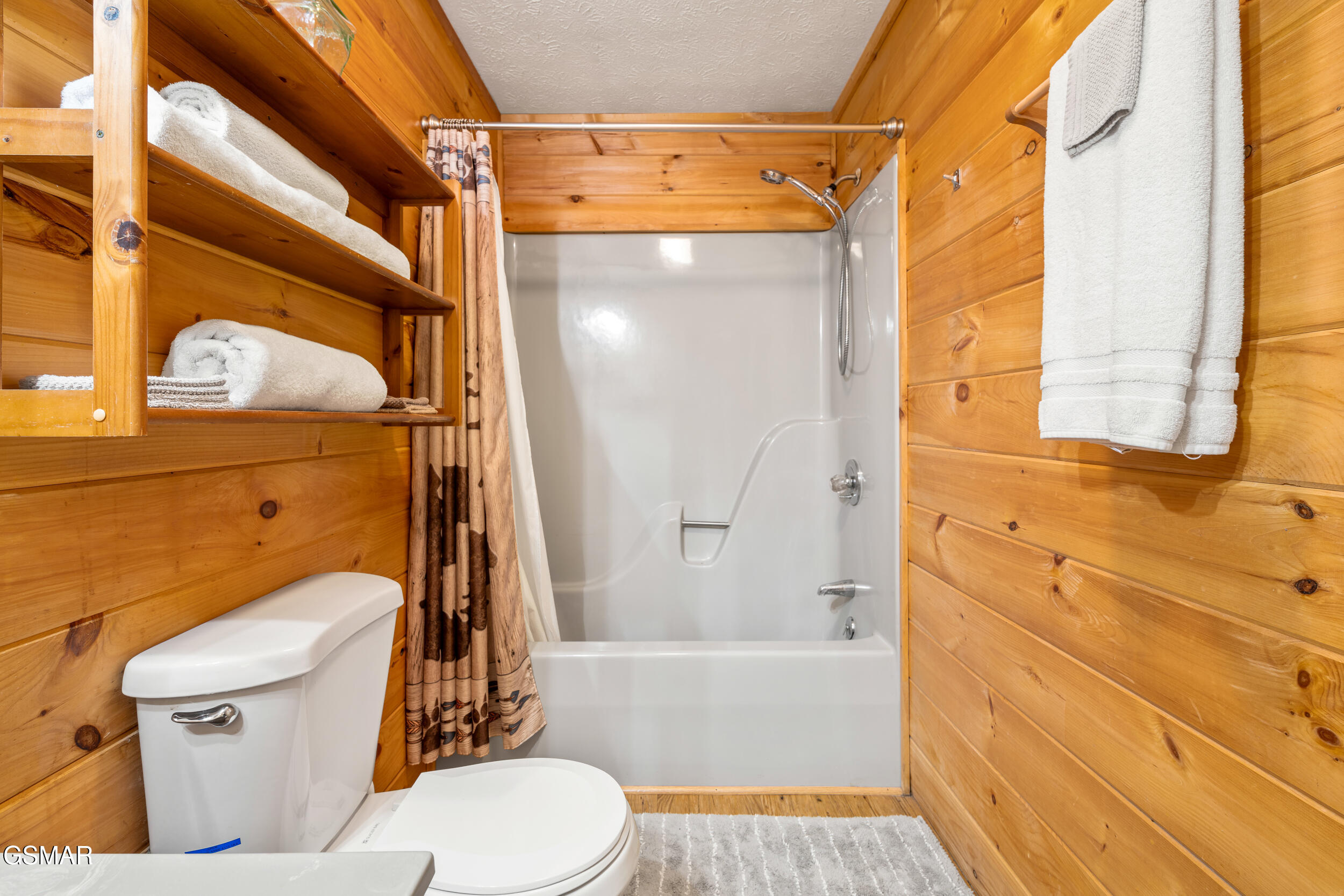 1941 Anderson Way Sevierville TN 37876