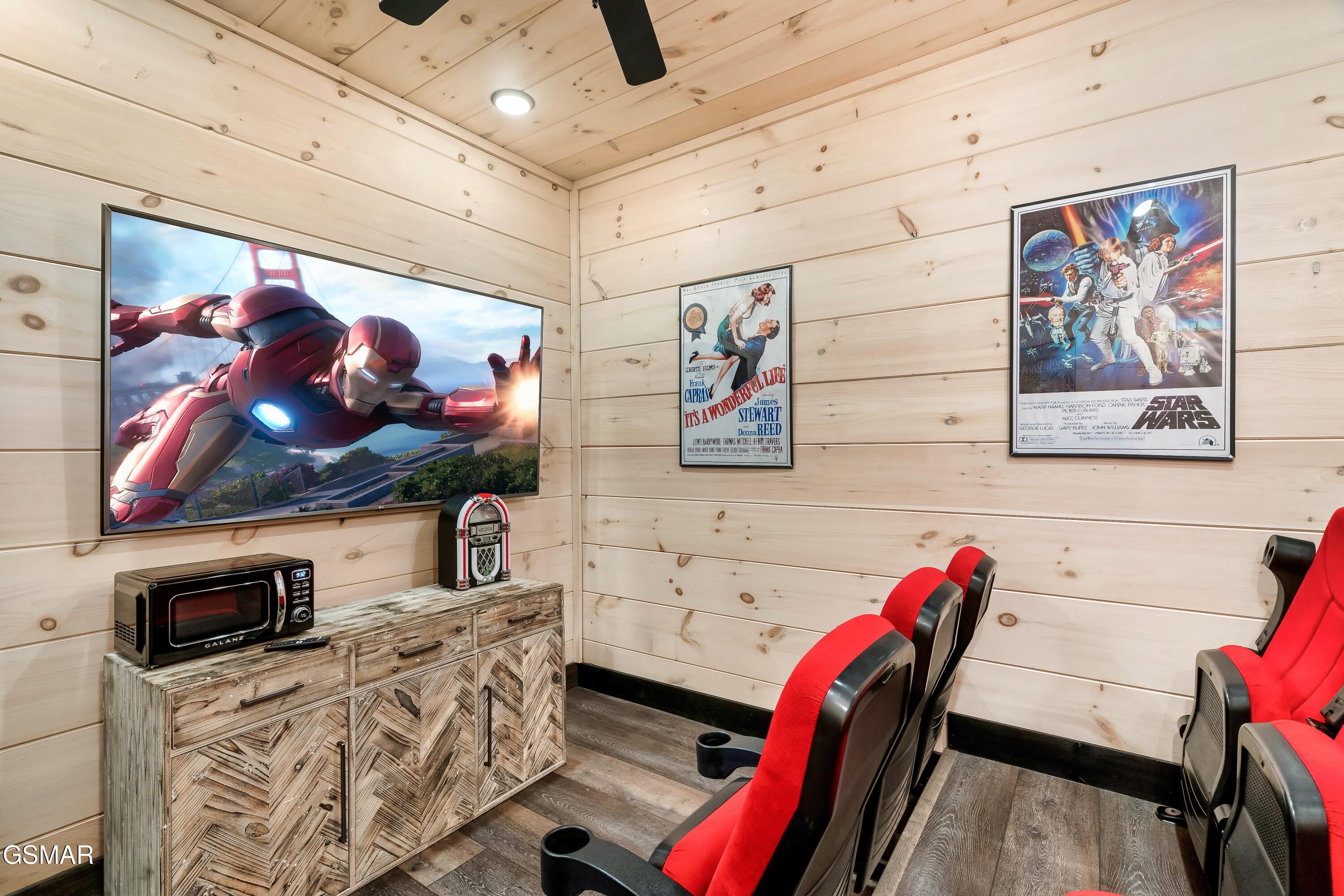 3023 Ridgetop Resort Way Pigeon Forge TN 37863