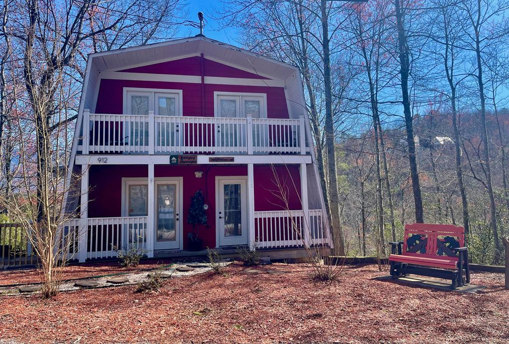 912 Cove Lane Gatlinburg TN 37738