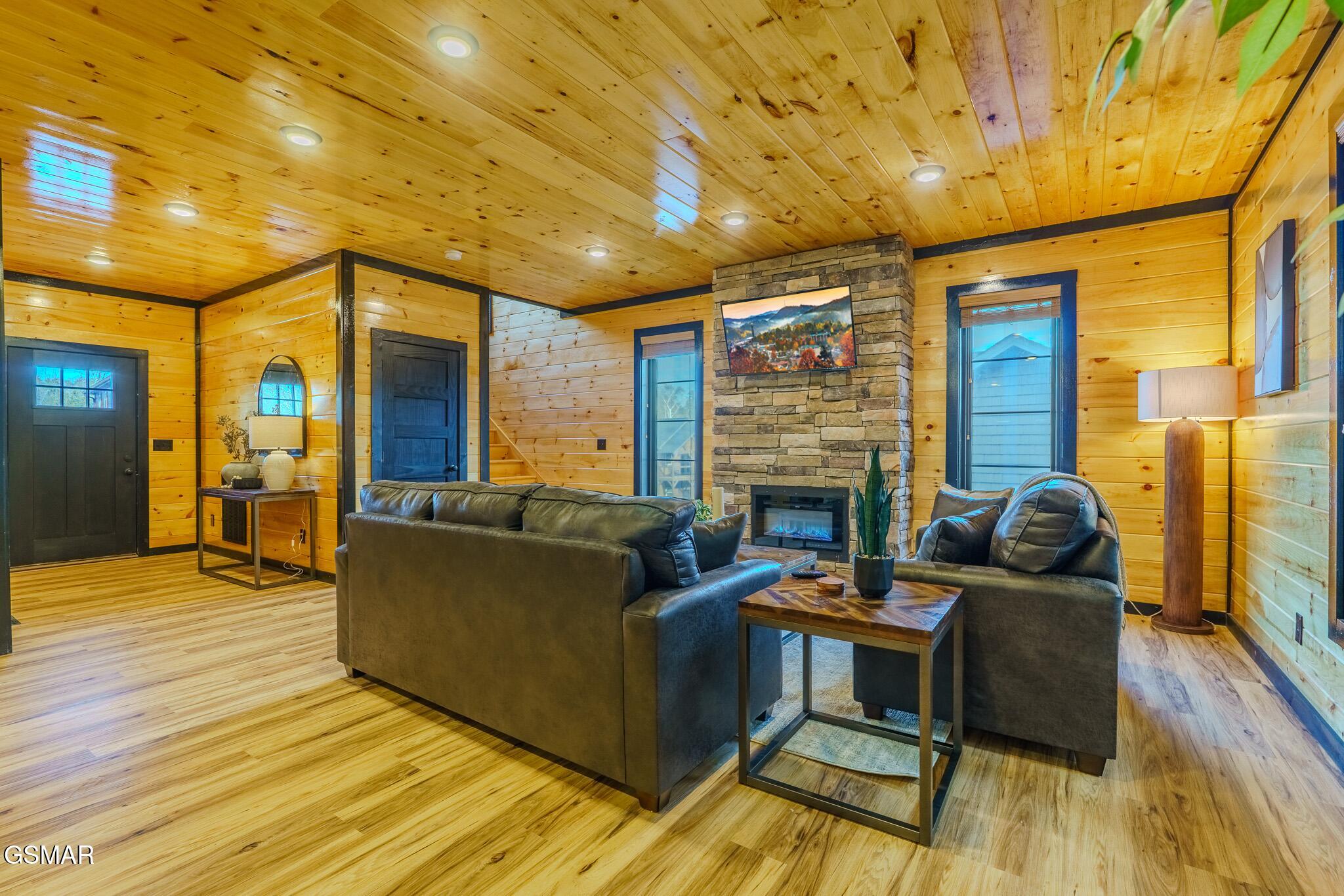 3139 Cherokee Valley Drive Sevierville TN 37862