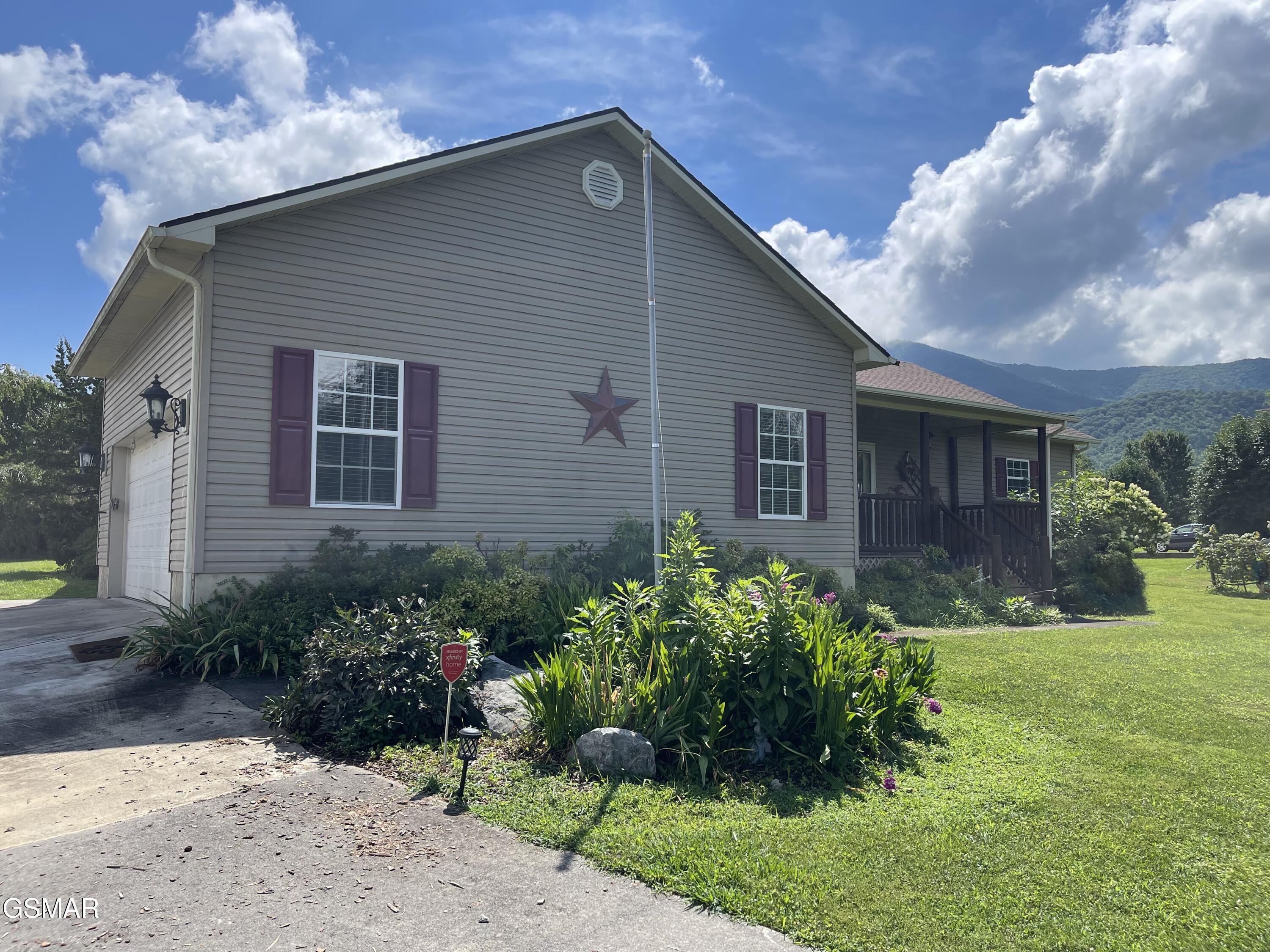 3351 Line Springs Road Sevierville TN 37862