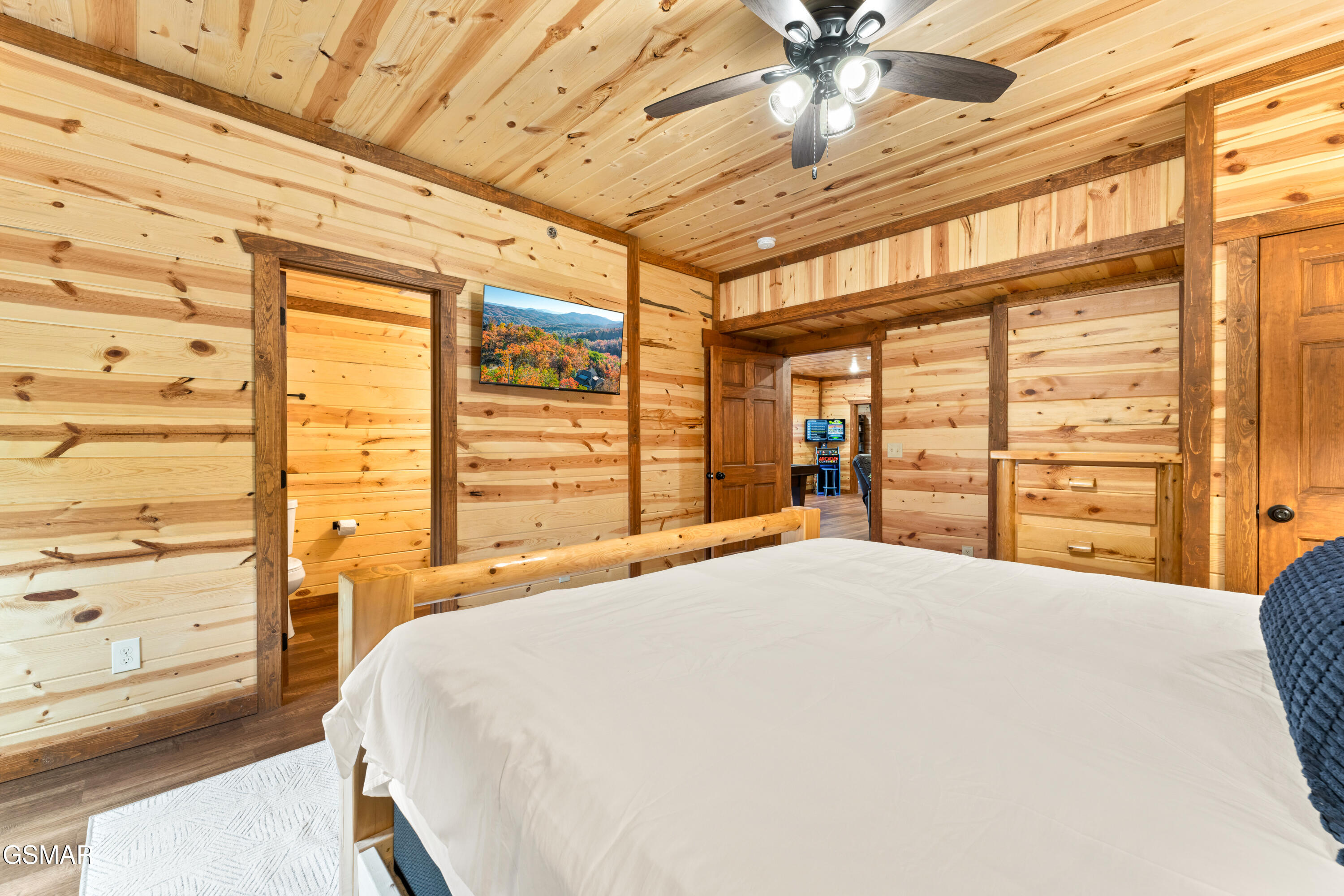 750 Bethlehem Way Sevierville TN 37876