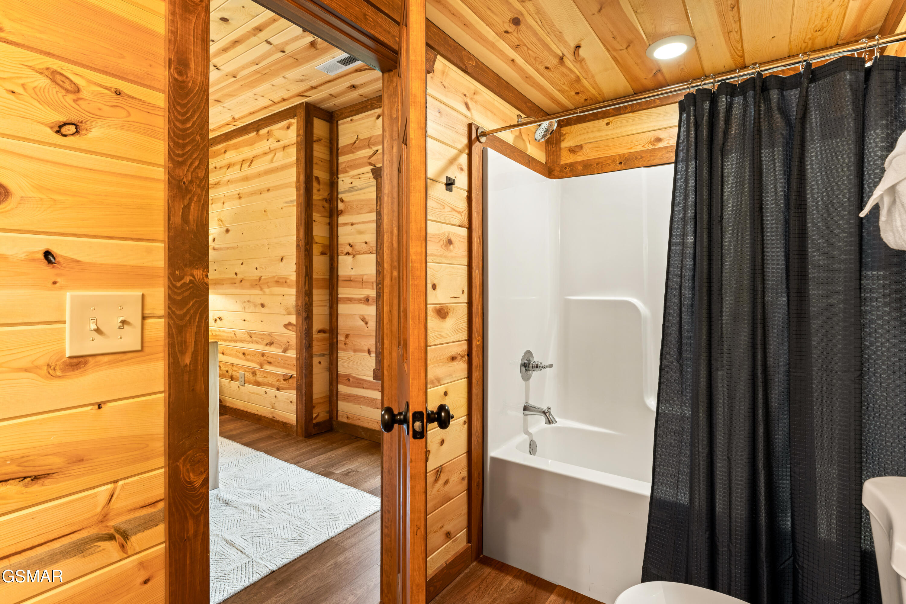 750 Bethlehem Way Sevierville TN 37876