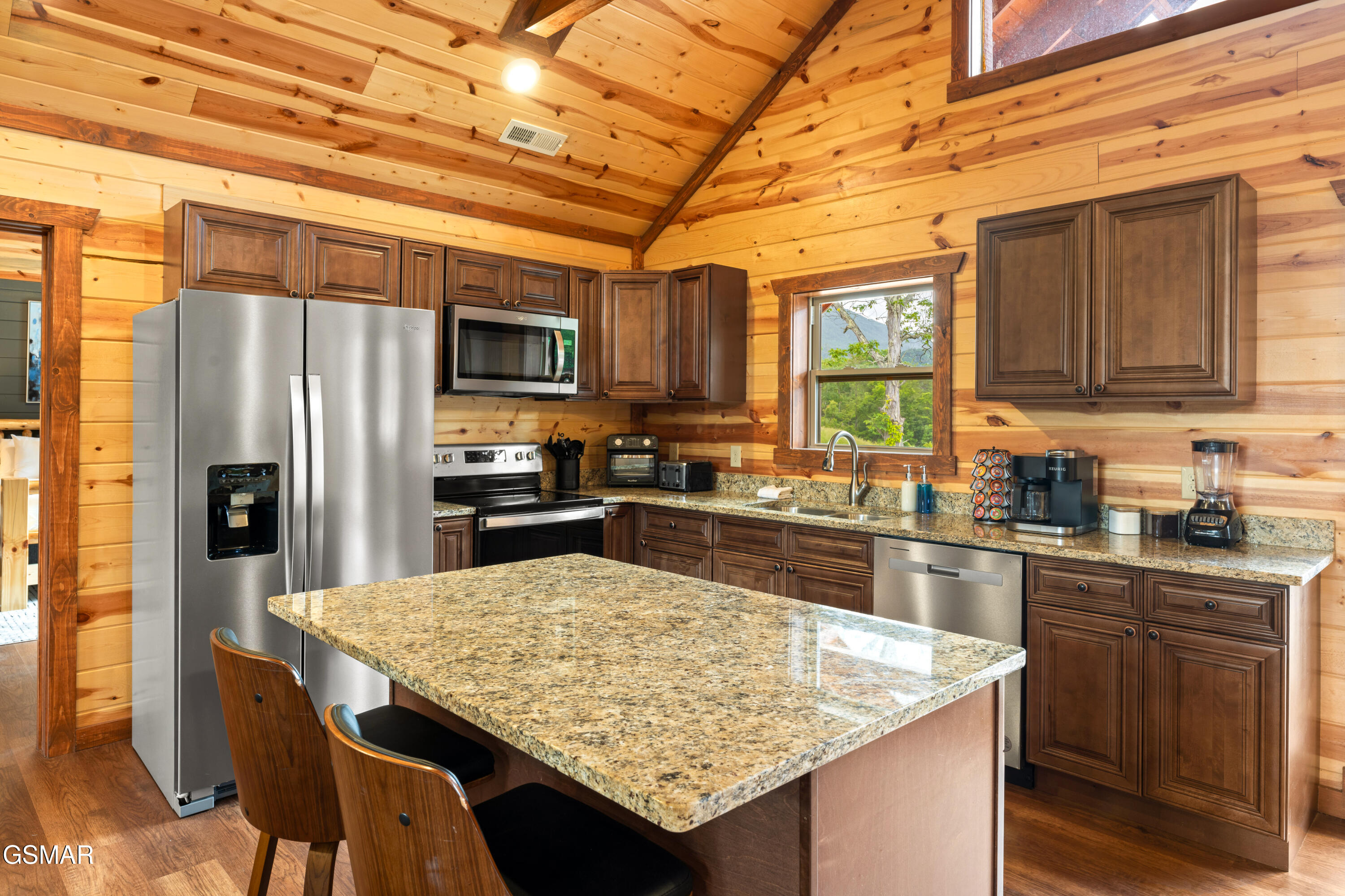 750 Bethlehem Way Sevierville TN 37876