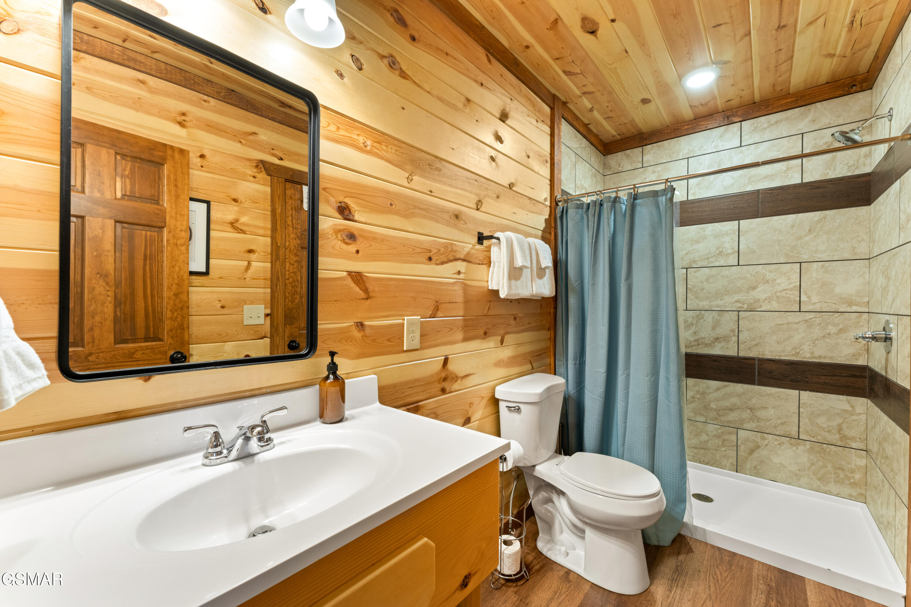 750 Bethlehem Way Sevierville TN 37876