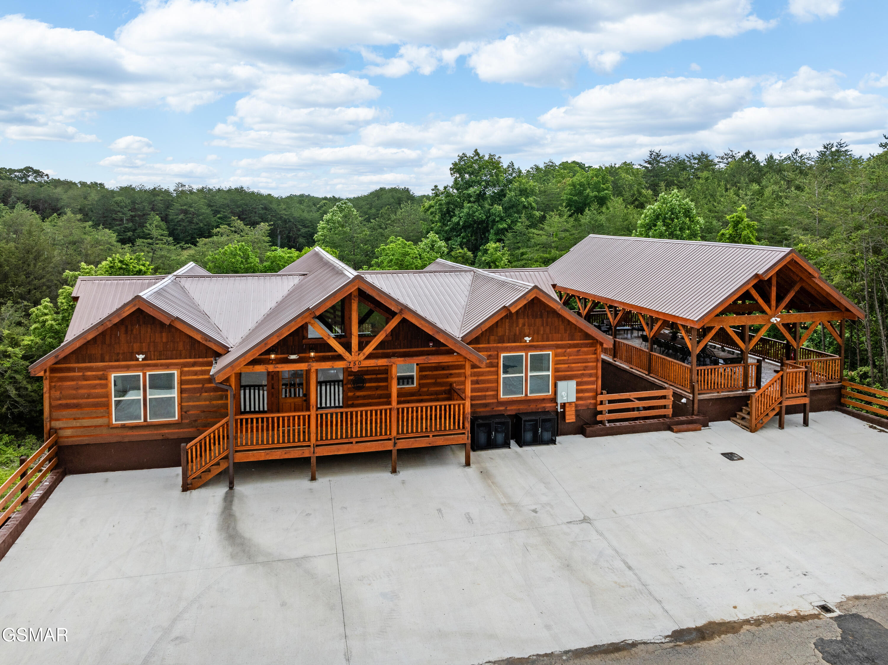 750 Bethlehem Way Sevierville TN 37876