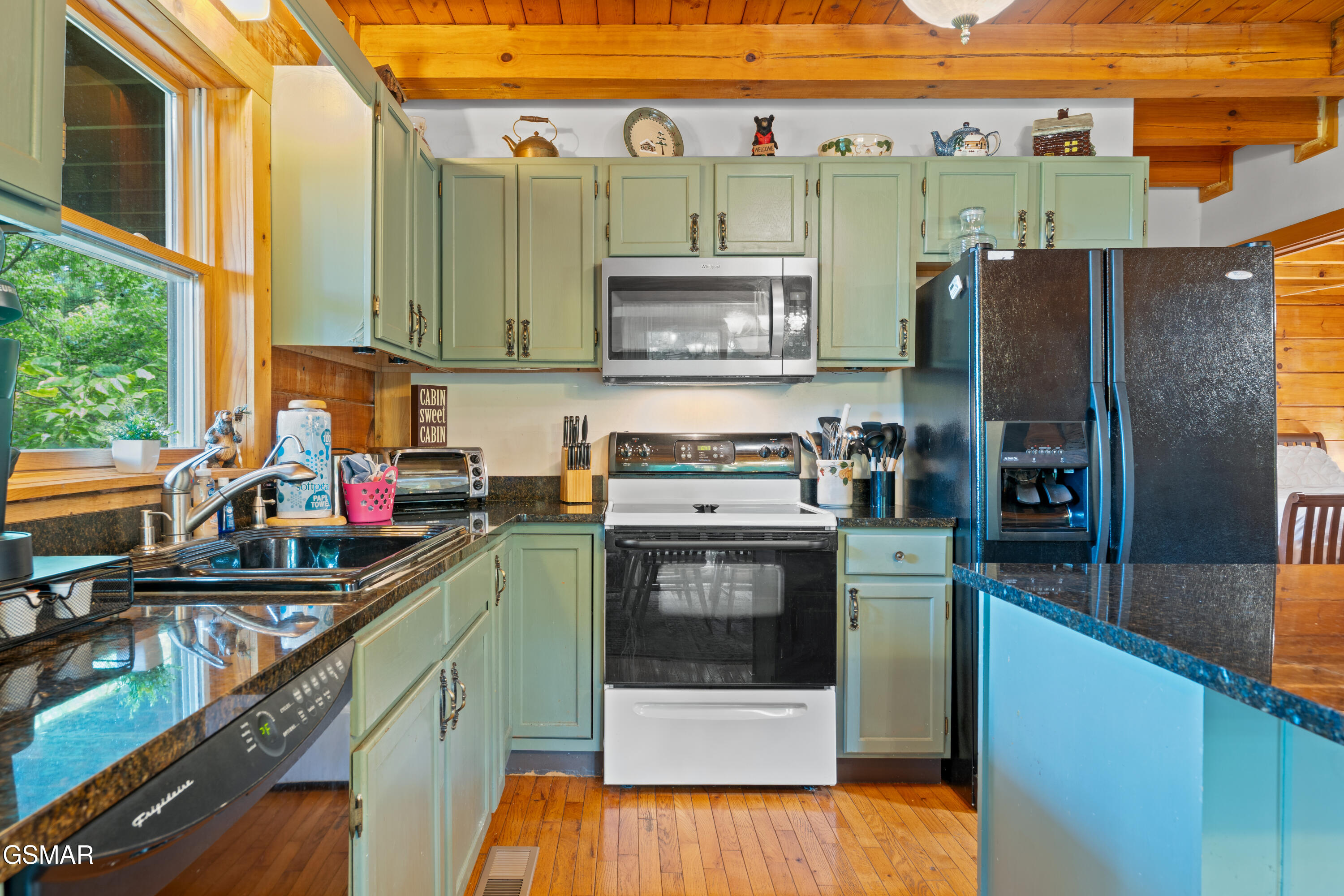 3639 Moonshine Way Gatlinburg TN 37738