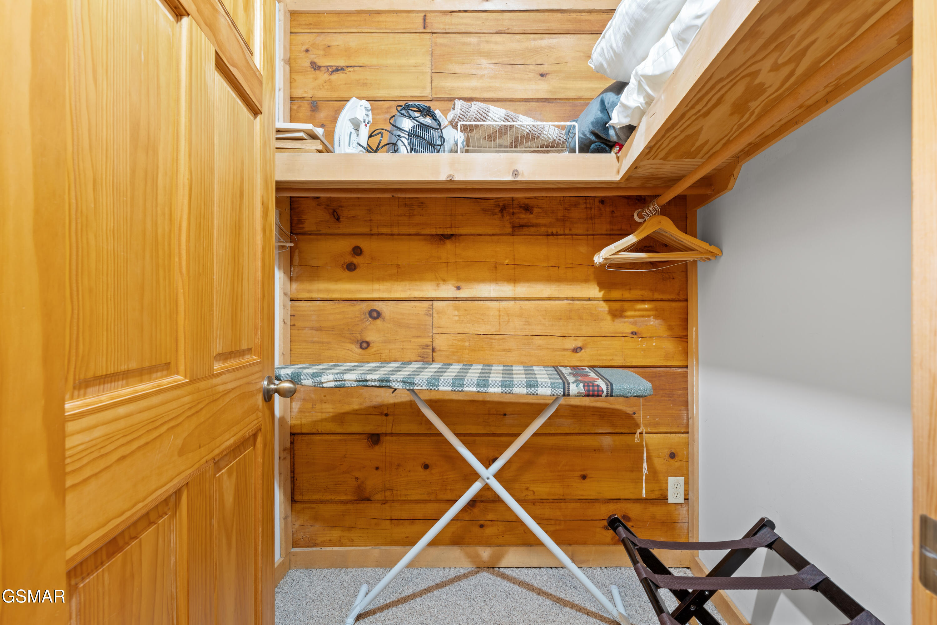 3639 Moonshine Way Gatlinburg TN 37738