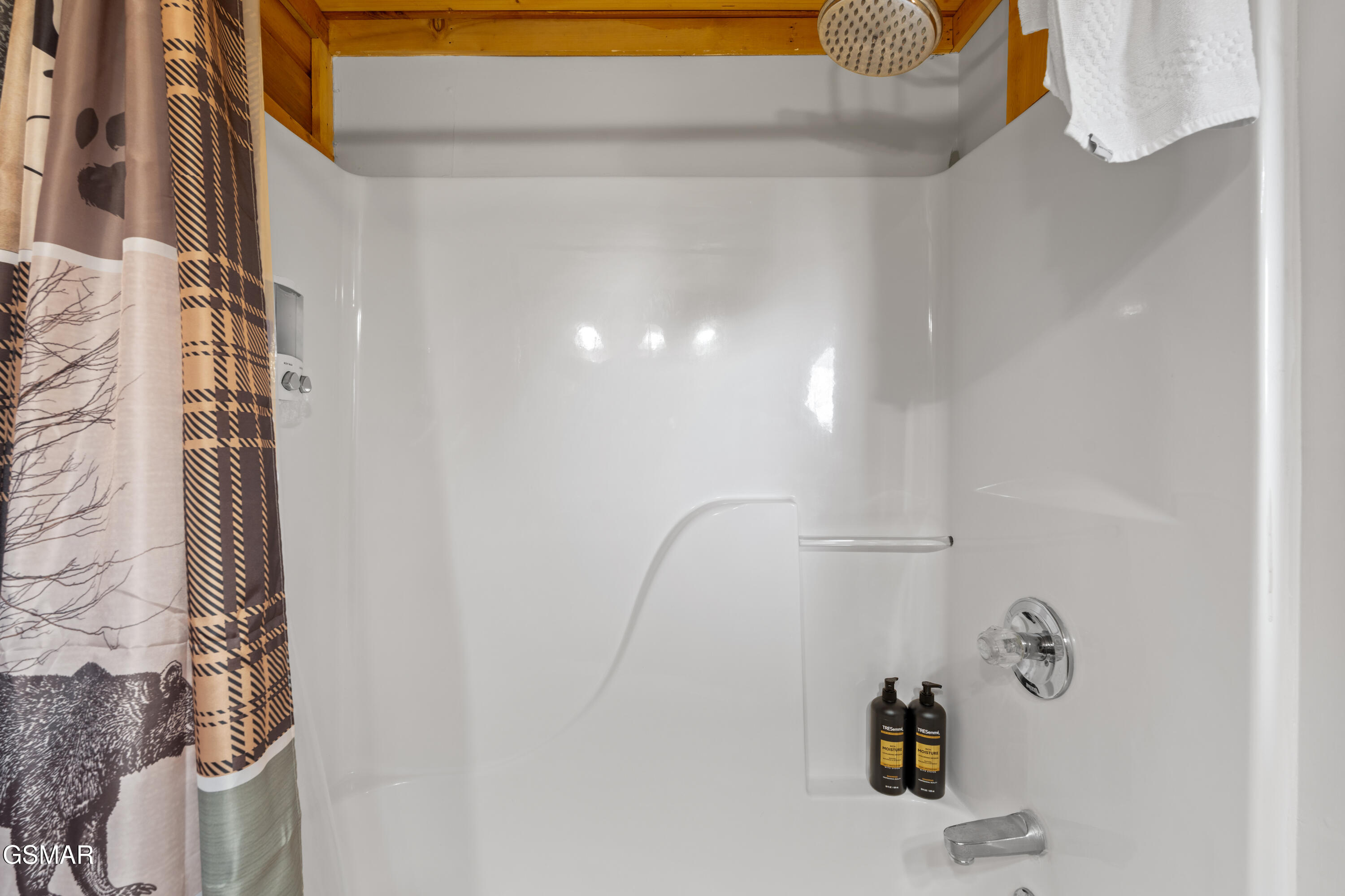 3639 Moonshine Way Gatlinburg TN 37738