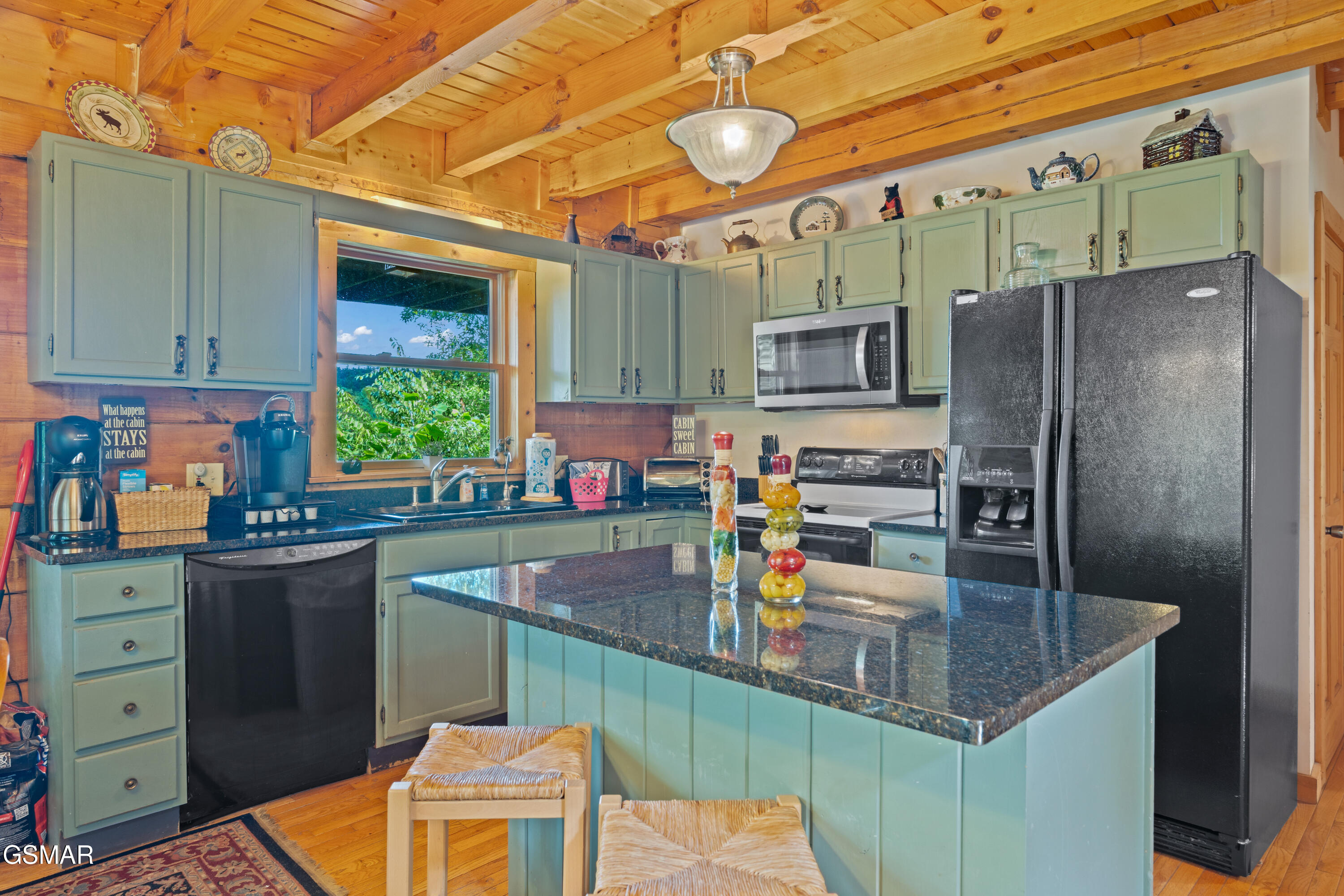 3639 Moonshine Way Gatlinburg TN 37738