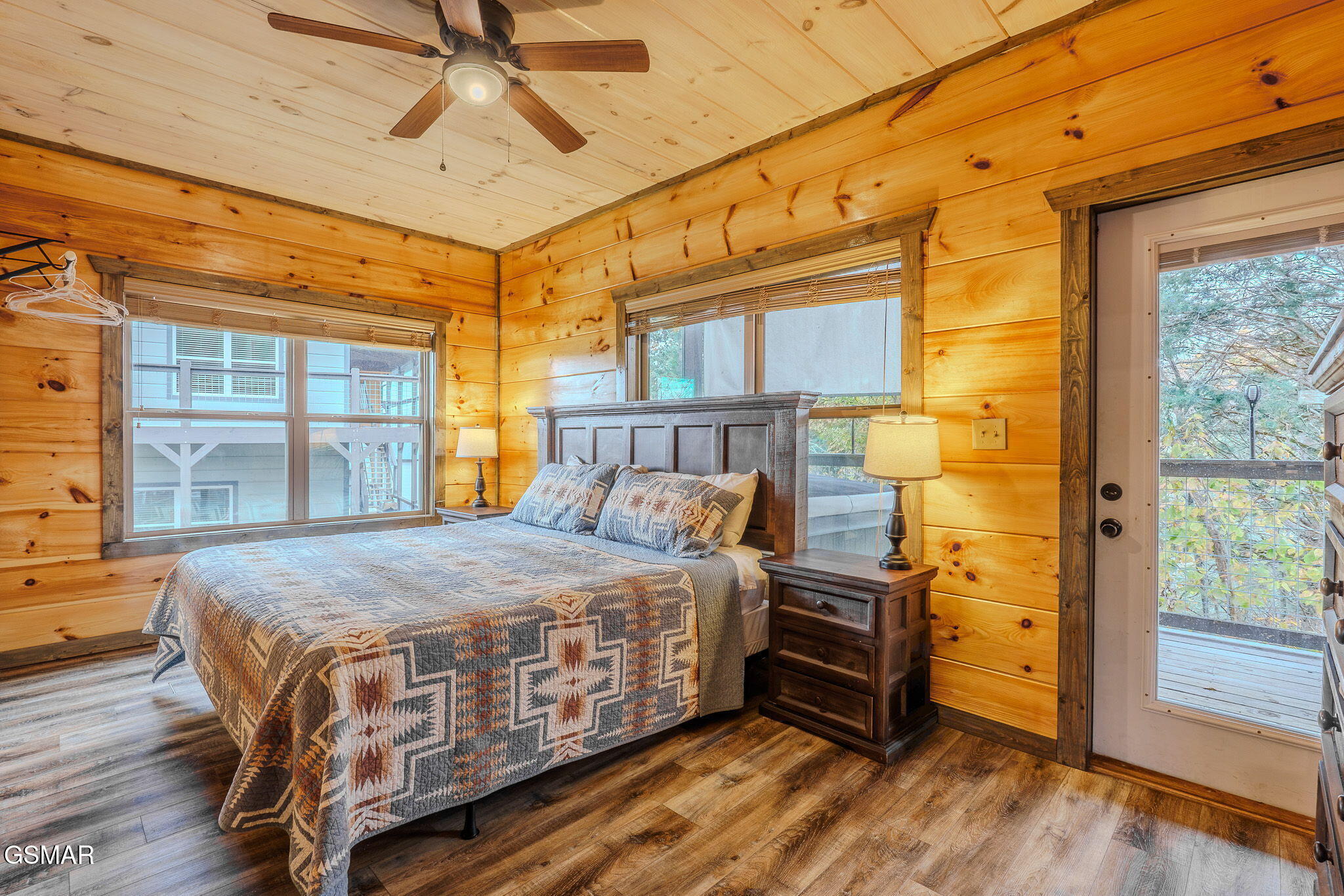 2043 Eagle Feather Drive Sevierville TN 37876