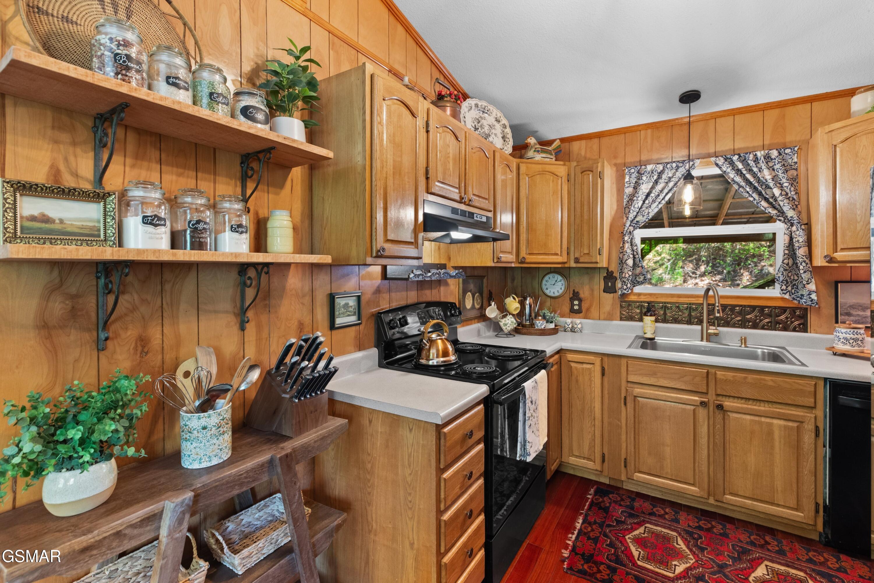 3009 Winding Way Cosby TN 37722