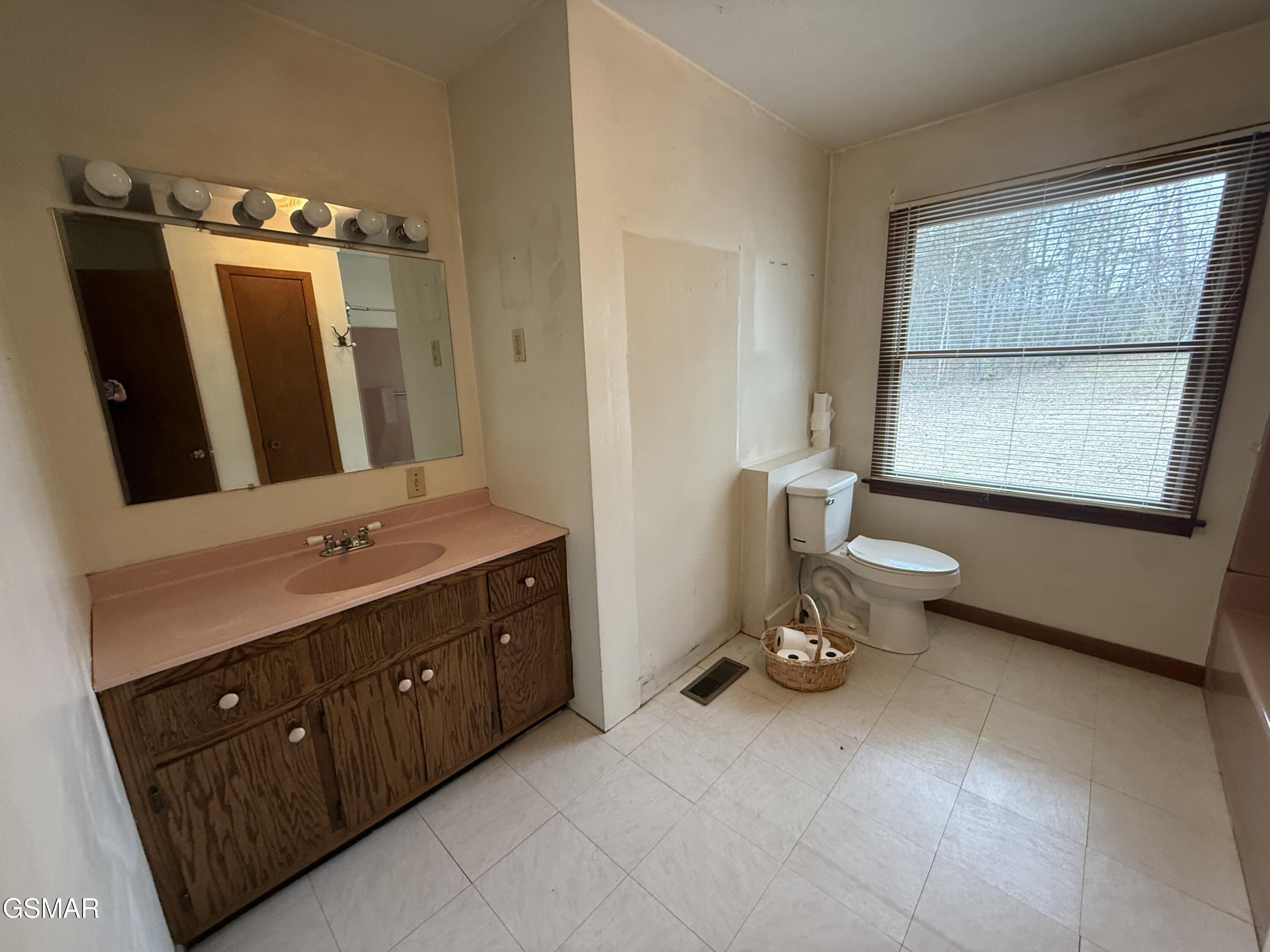 1342 Edwina-bridgeport Road Newport TN 37821