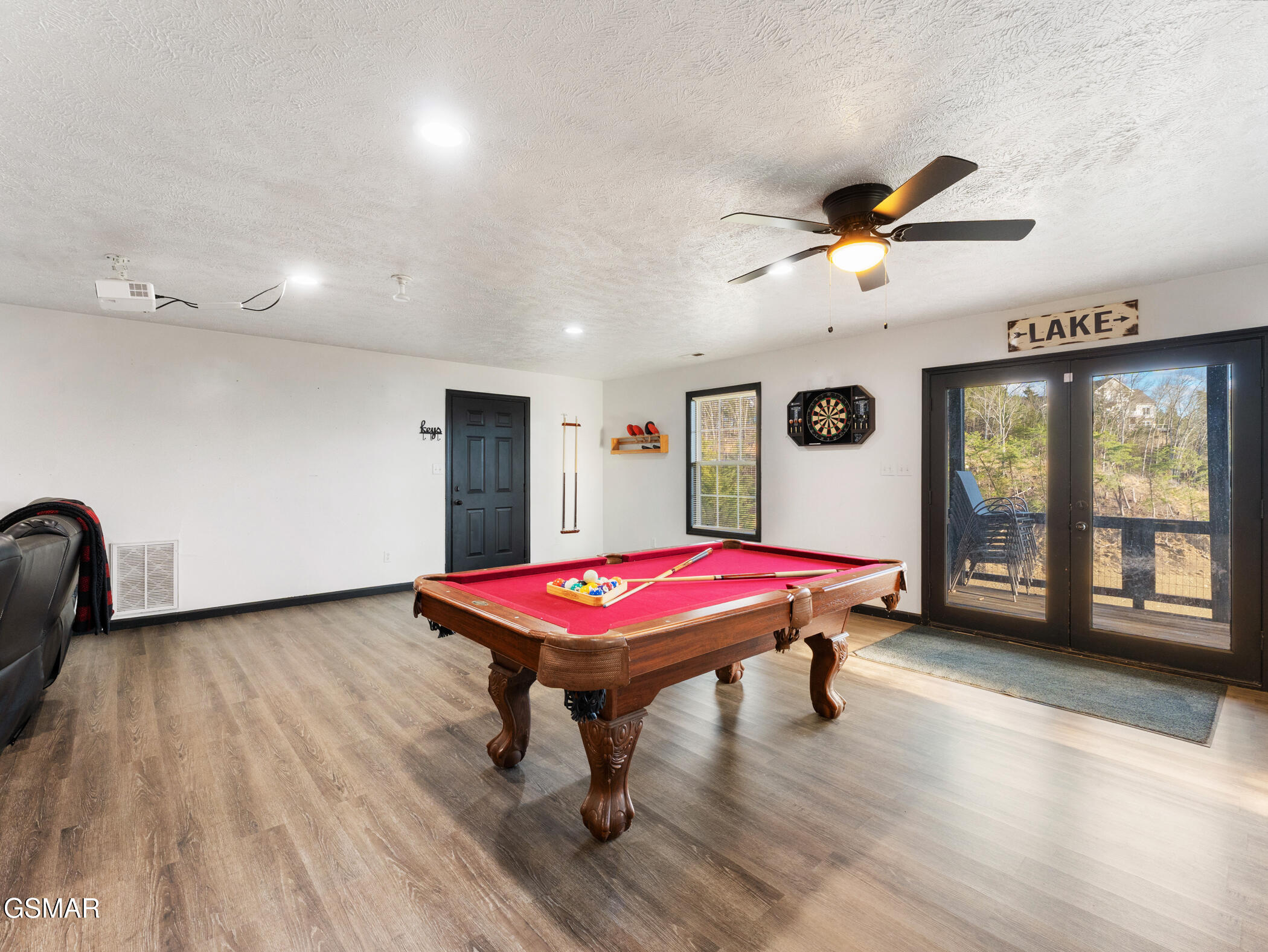 1033 Sunset View Road Sevierville TN 37876
