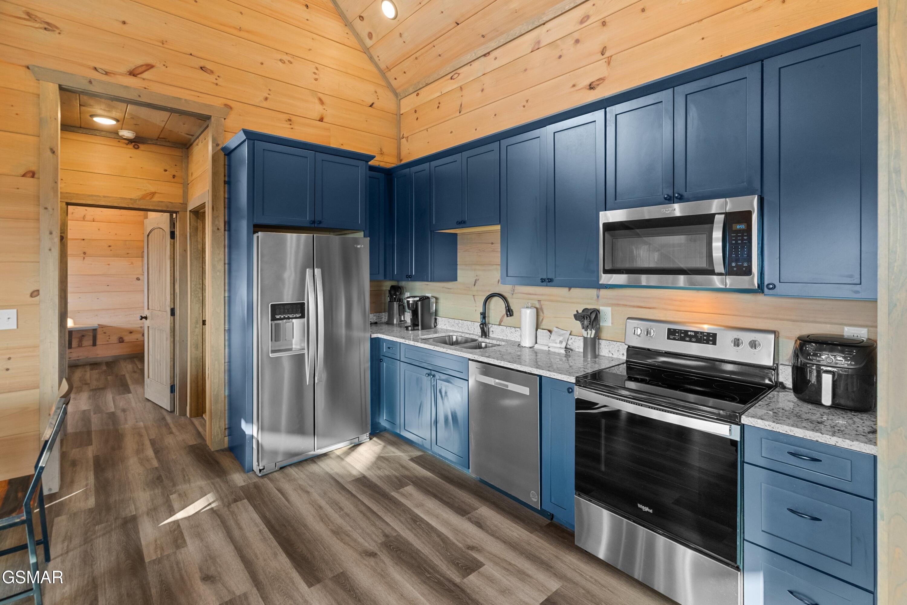 2232 Pinnacle Ridge Trail Sevierville TN 37876