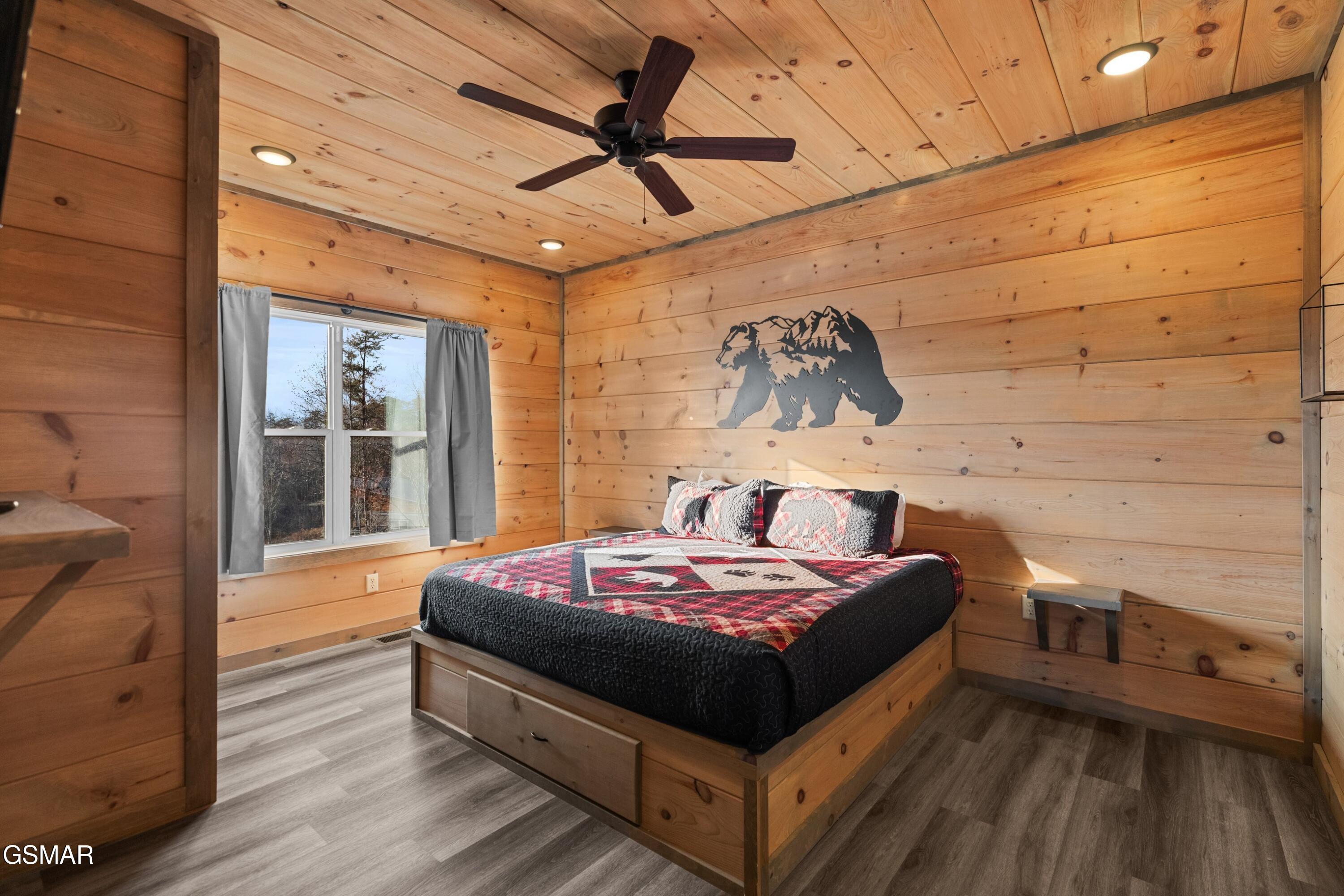 2232 Pinnacle Ridge Trail Sevierville TN 37876