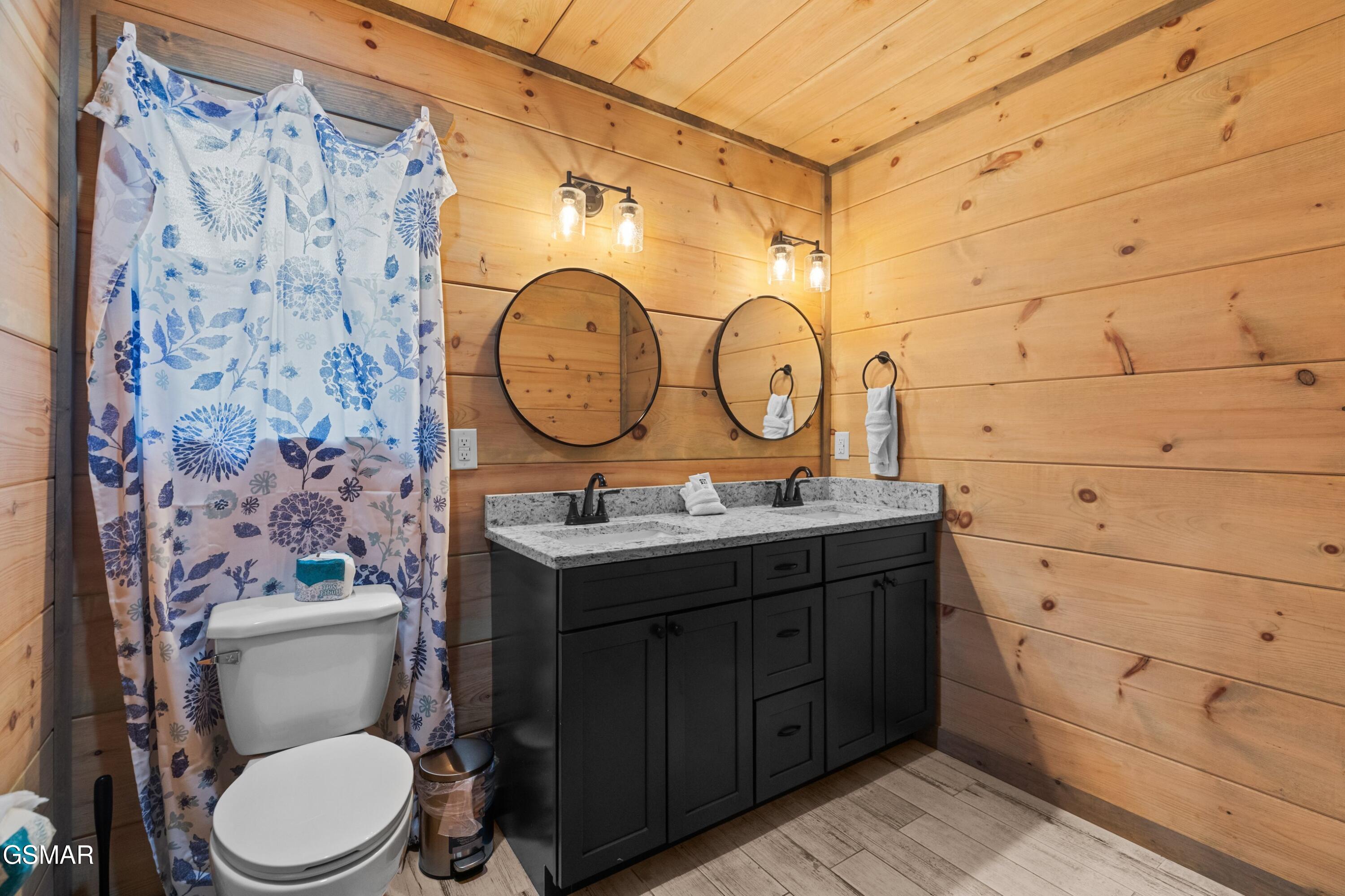 2232 Pinnacle Ridge Trail Sevierville TN 37876