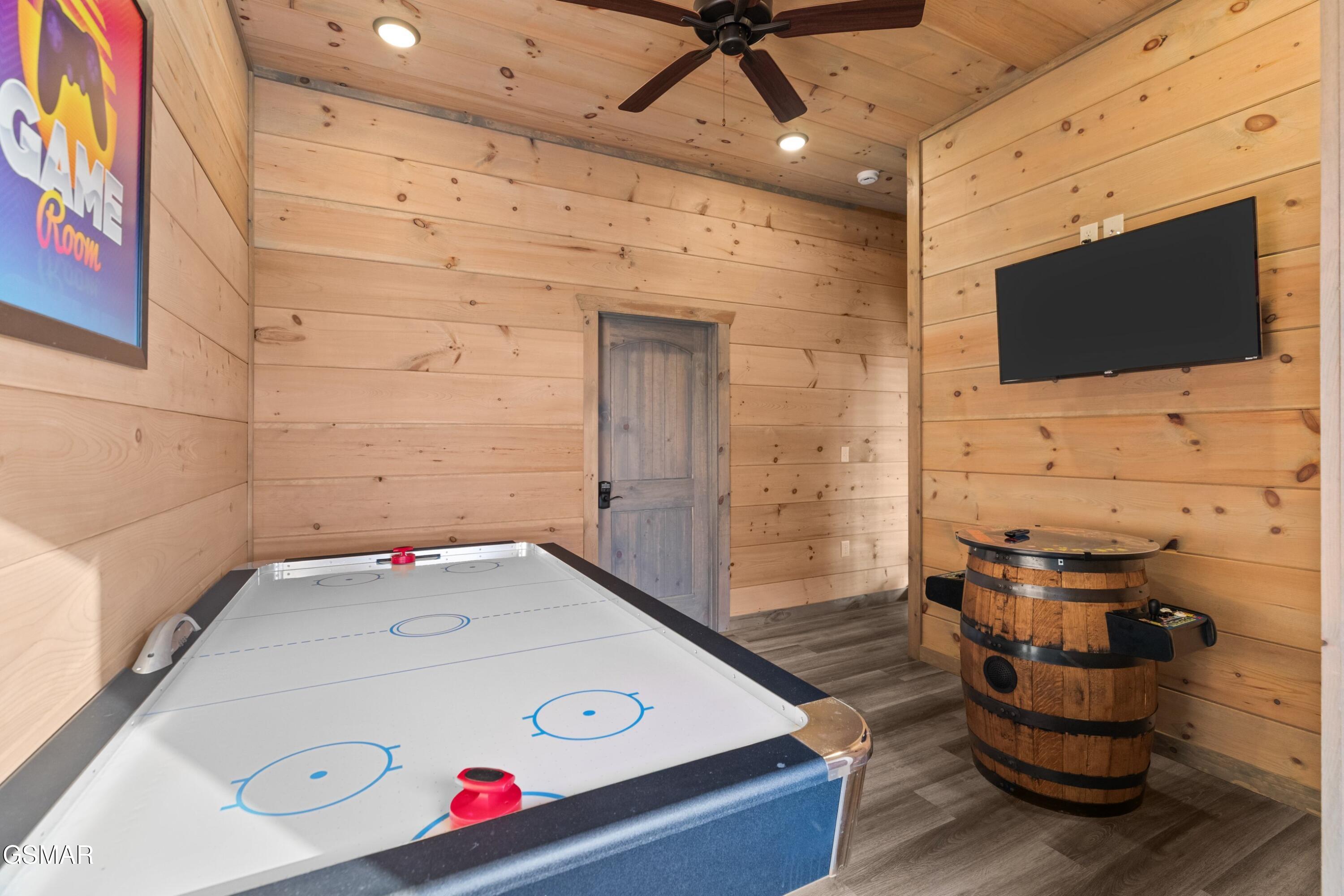 2232 Pinnacle Ridge Trail Sevierville TN 37876