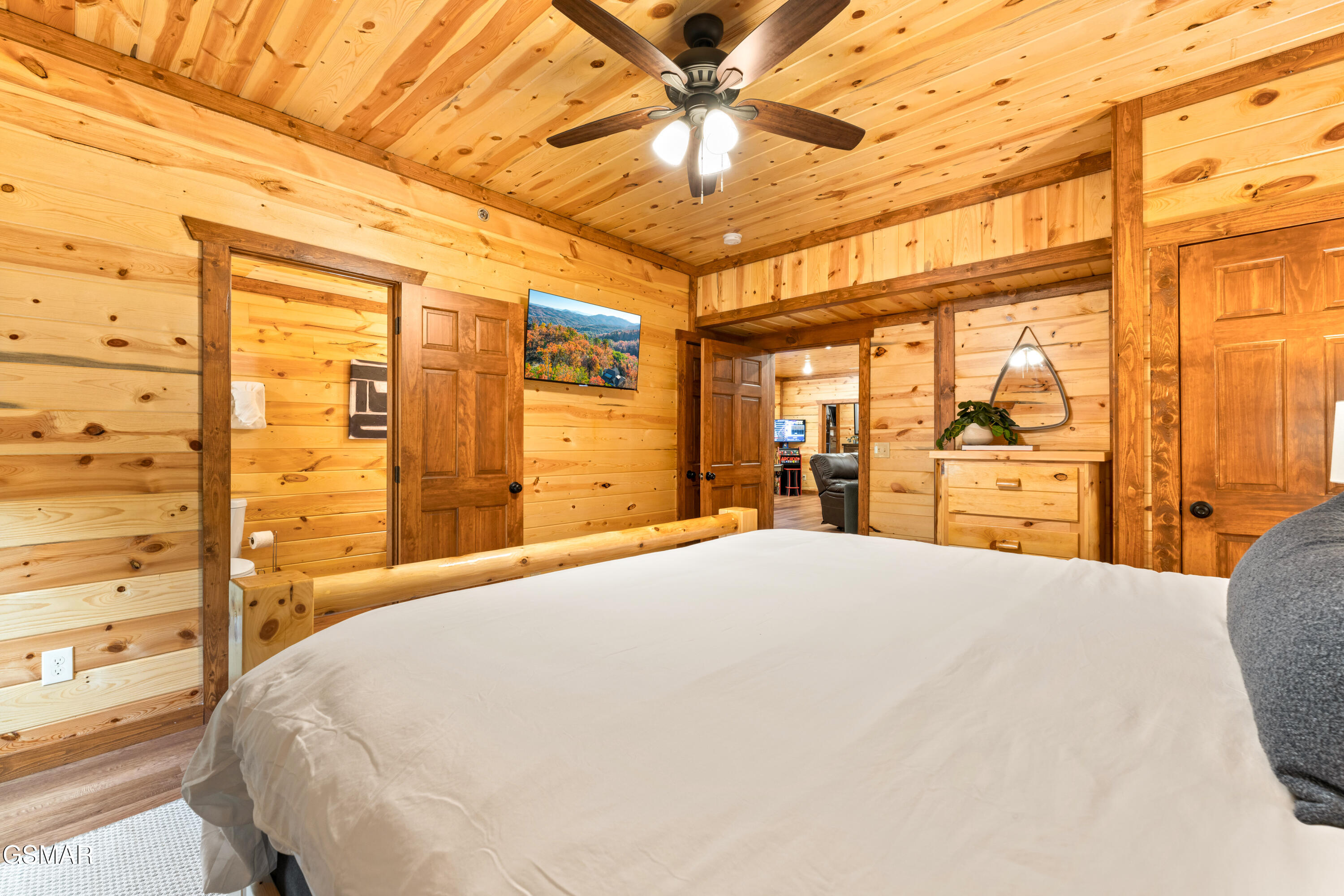 758 Bethlehem Way Sevierville TN 37876