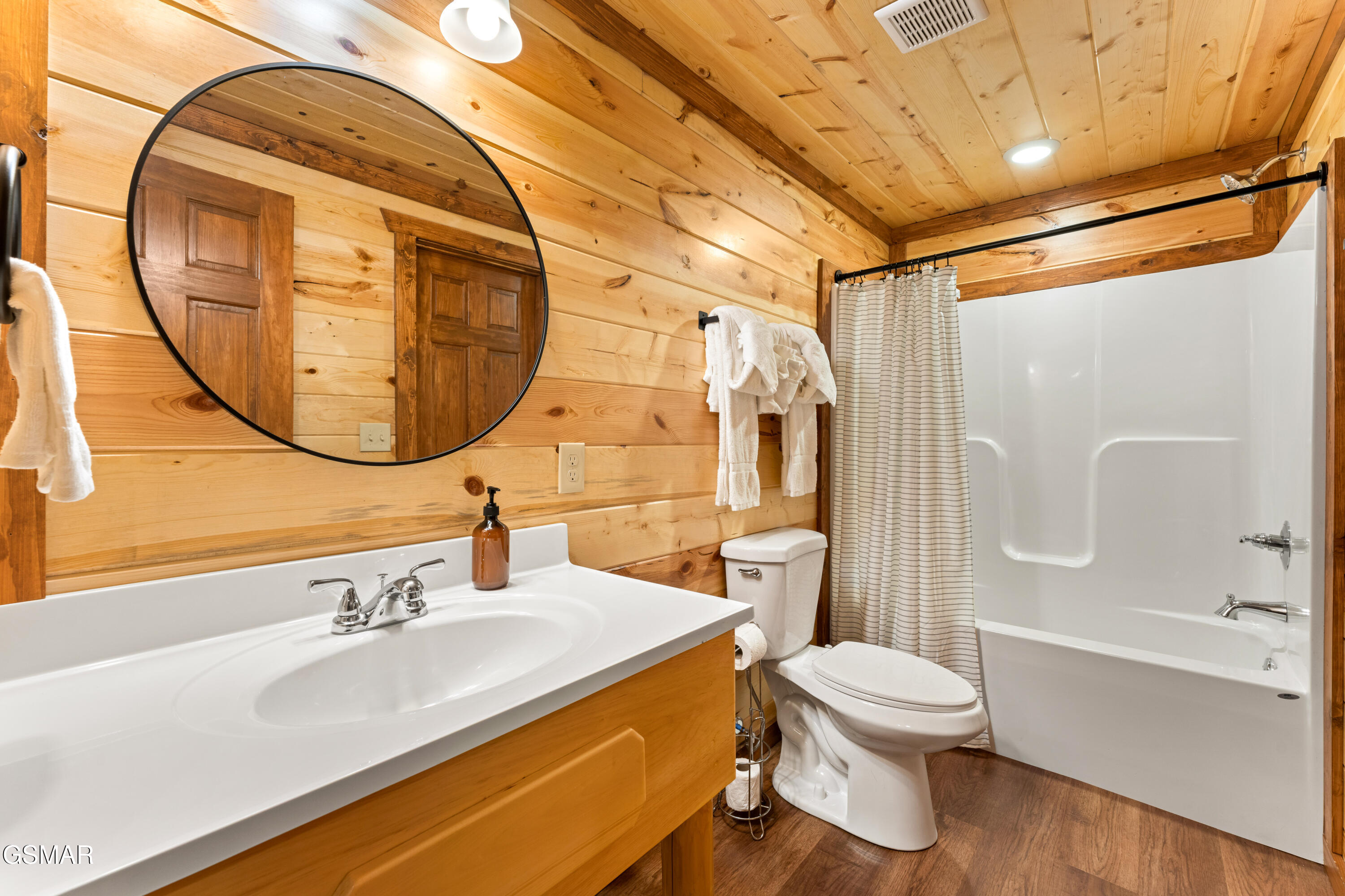 758 Bethlehem Way Sevierville TN 37876