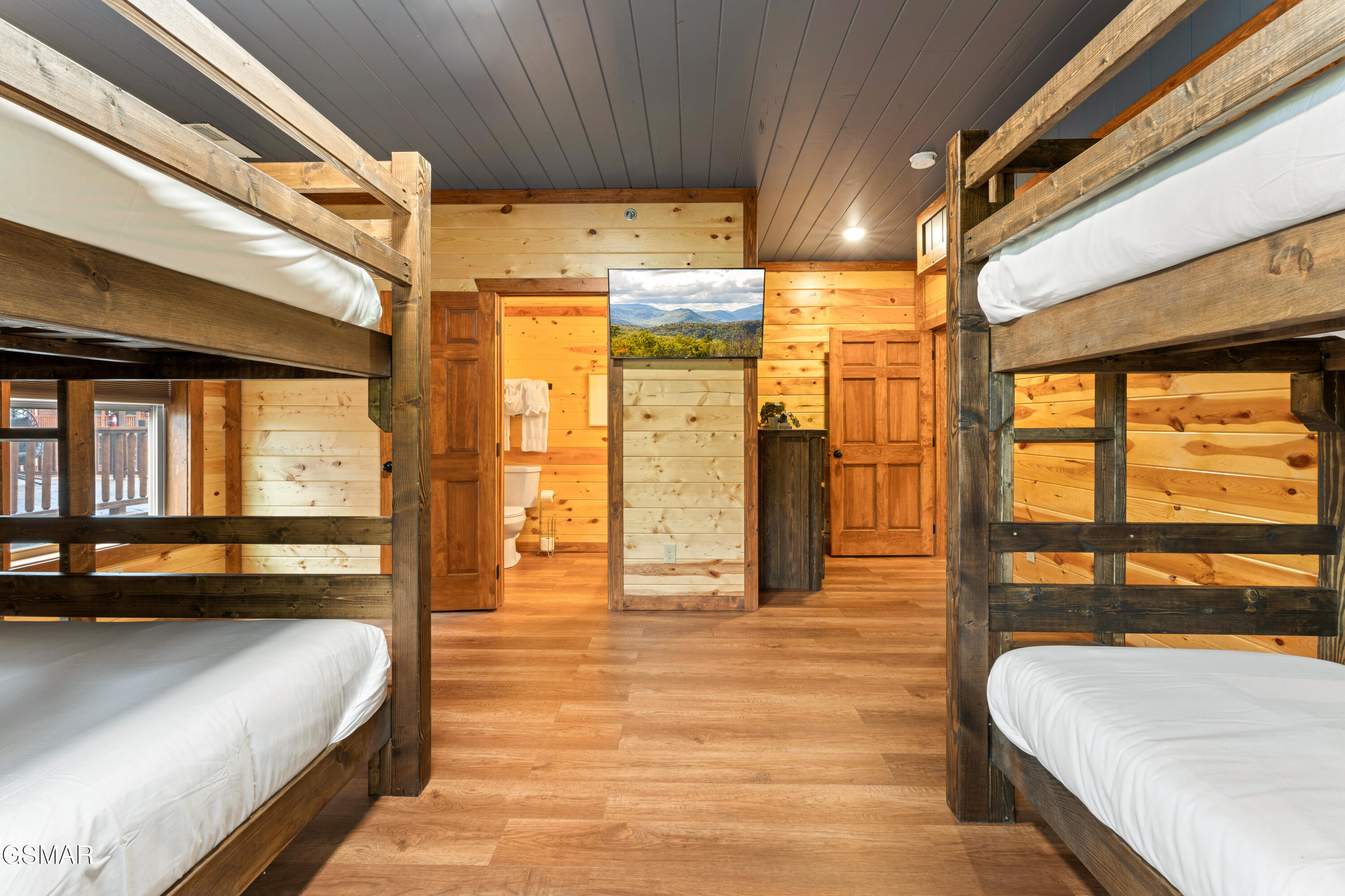 758 Bethlehem Way Sevierville TN 37876