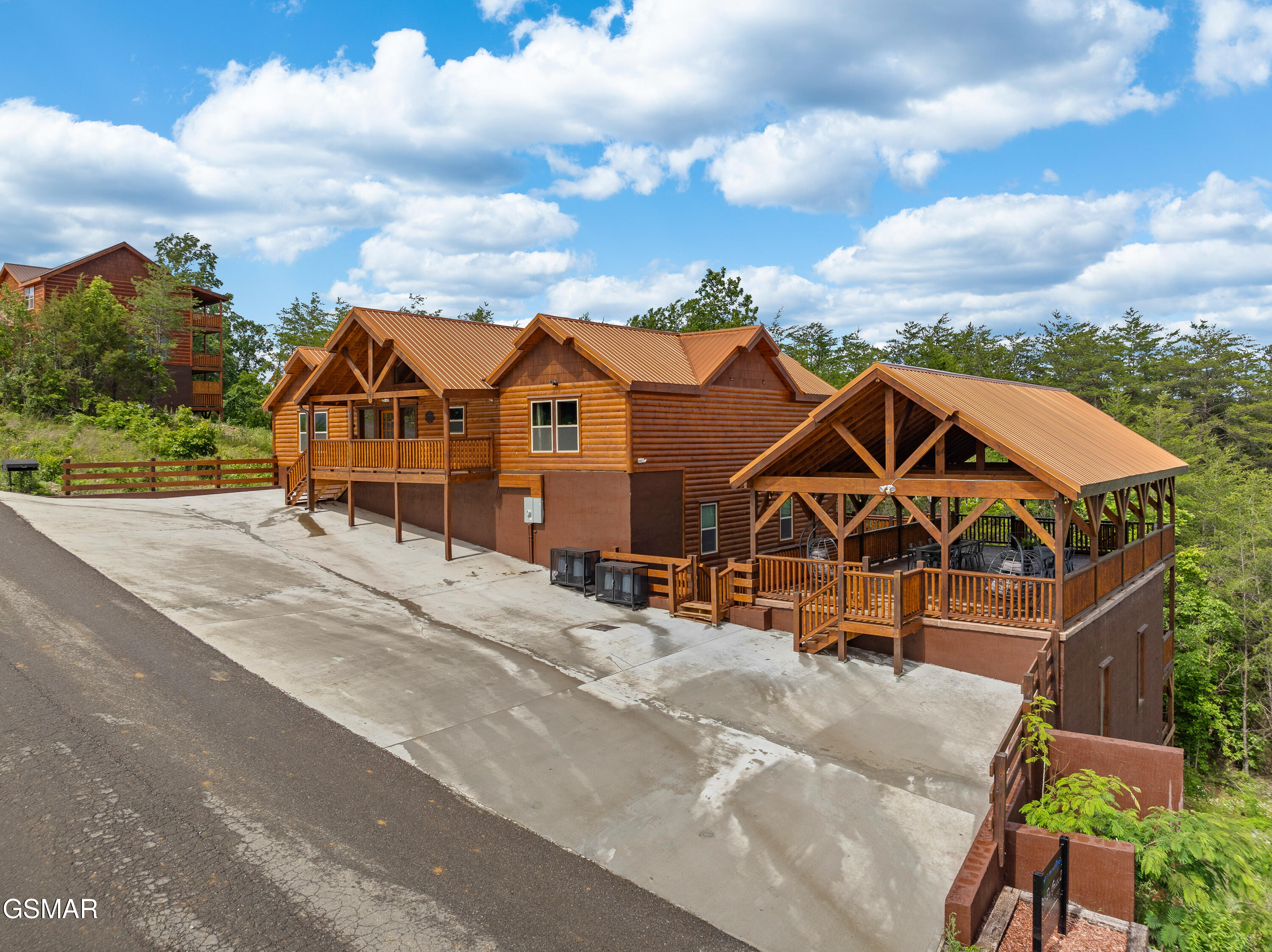 758 Bethlehem Way Sevierville TN 37876