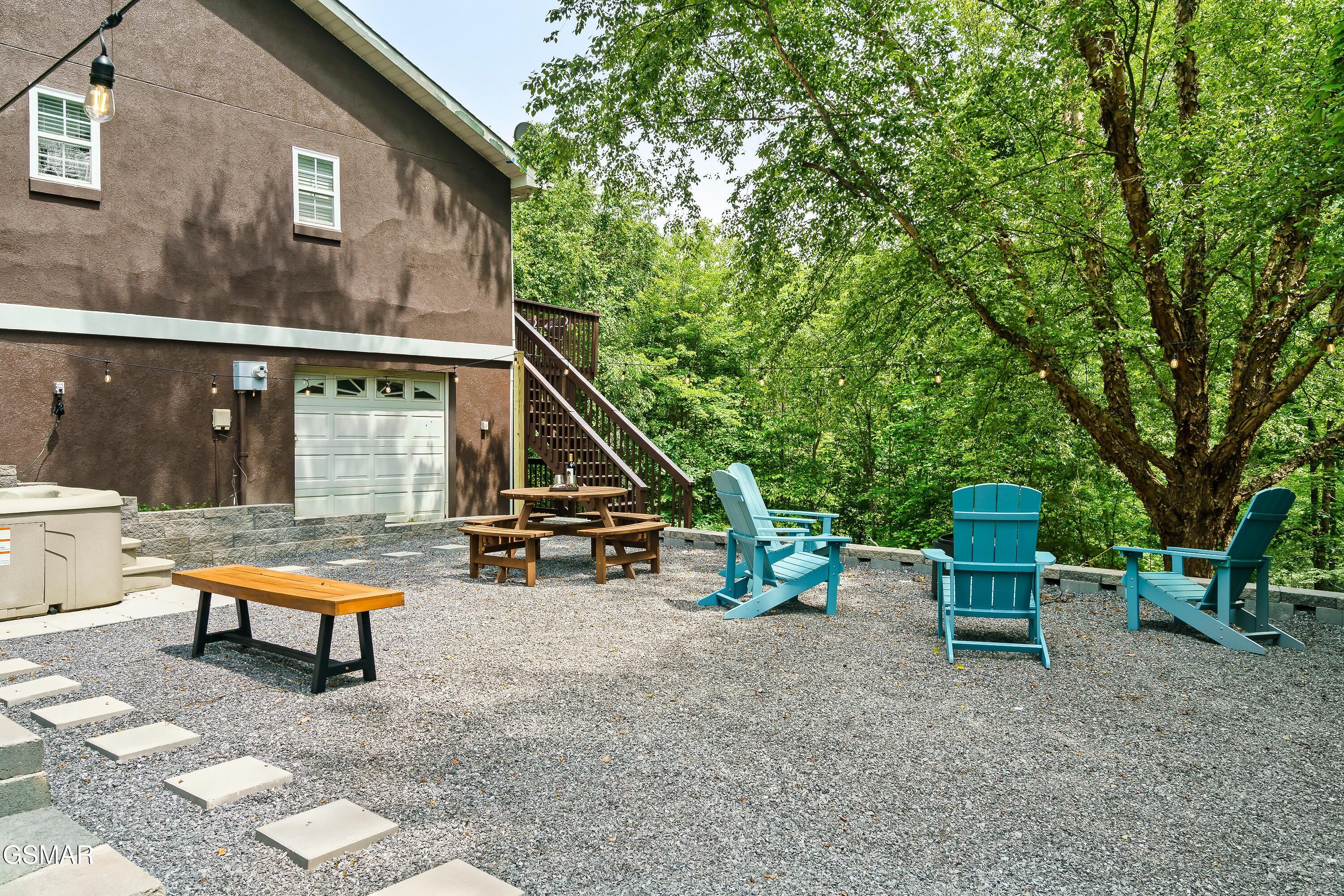 3230 Cove Creek Way Sevierville TN 37862