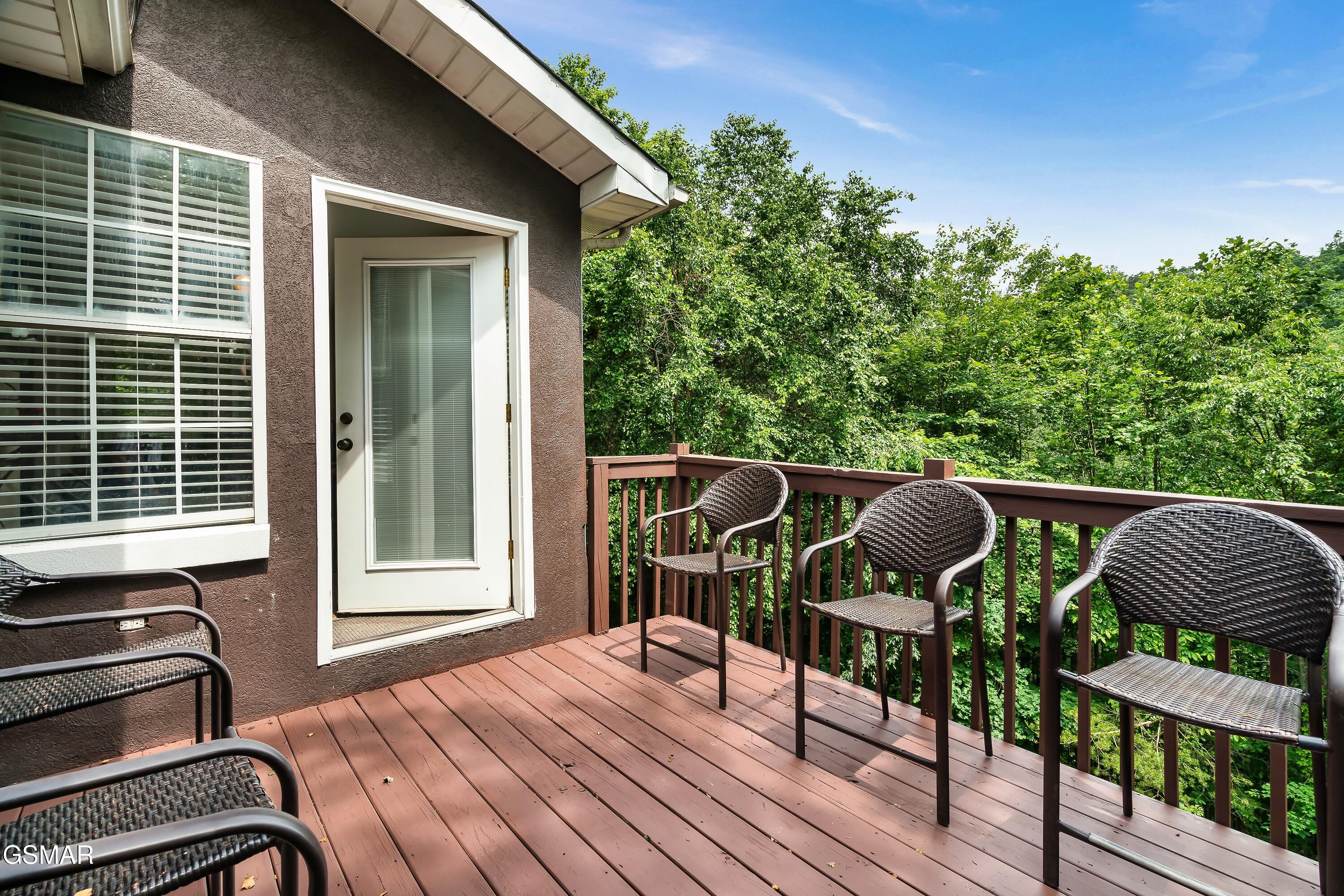 3230 Cove Creek Way Sevierville TN 37862