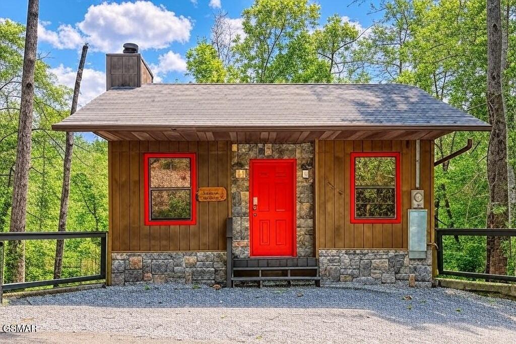 4256/4260 New Pioneer Trail Pigeon Forge TN 37863