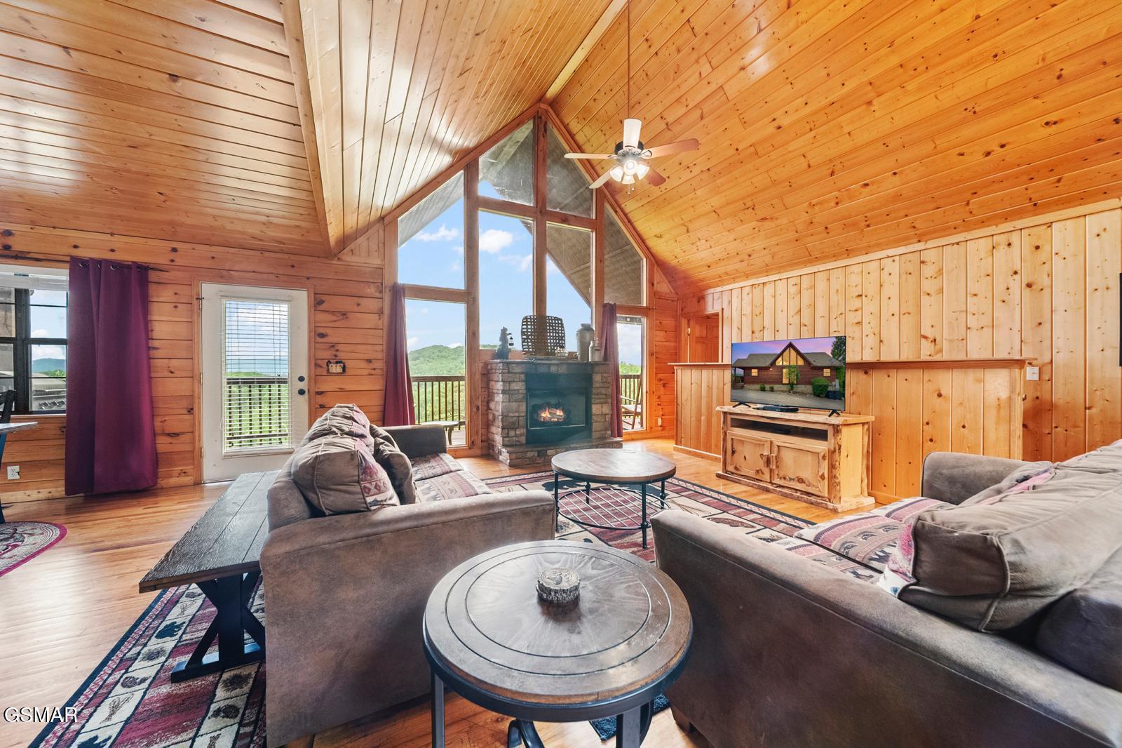 1644 Pinewood Way Sevierville TN 37862