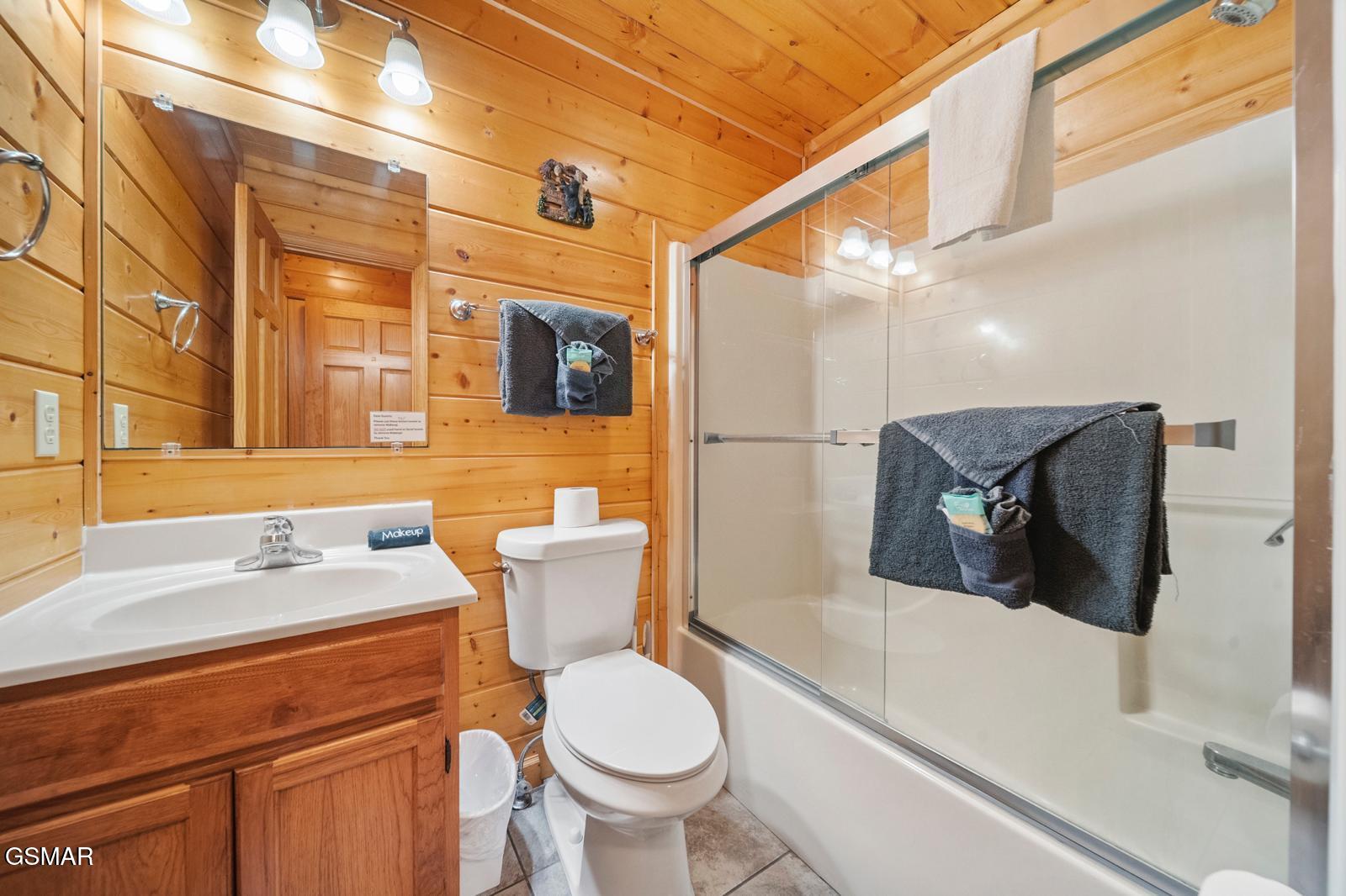 1644 Pinewood Way Sevierville TN 37862