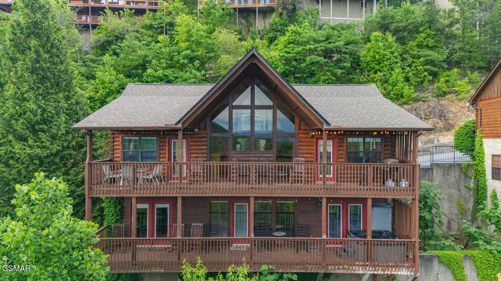 1644 Pinewood Way Sevierville TN 37862