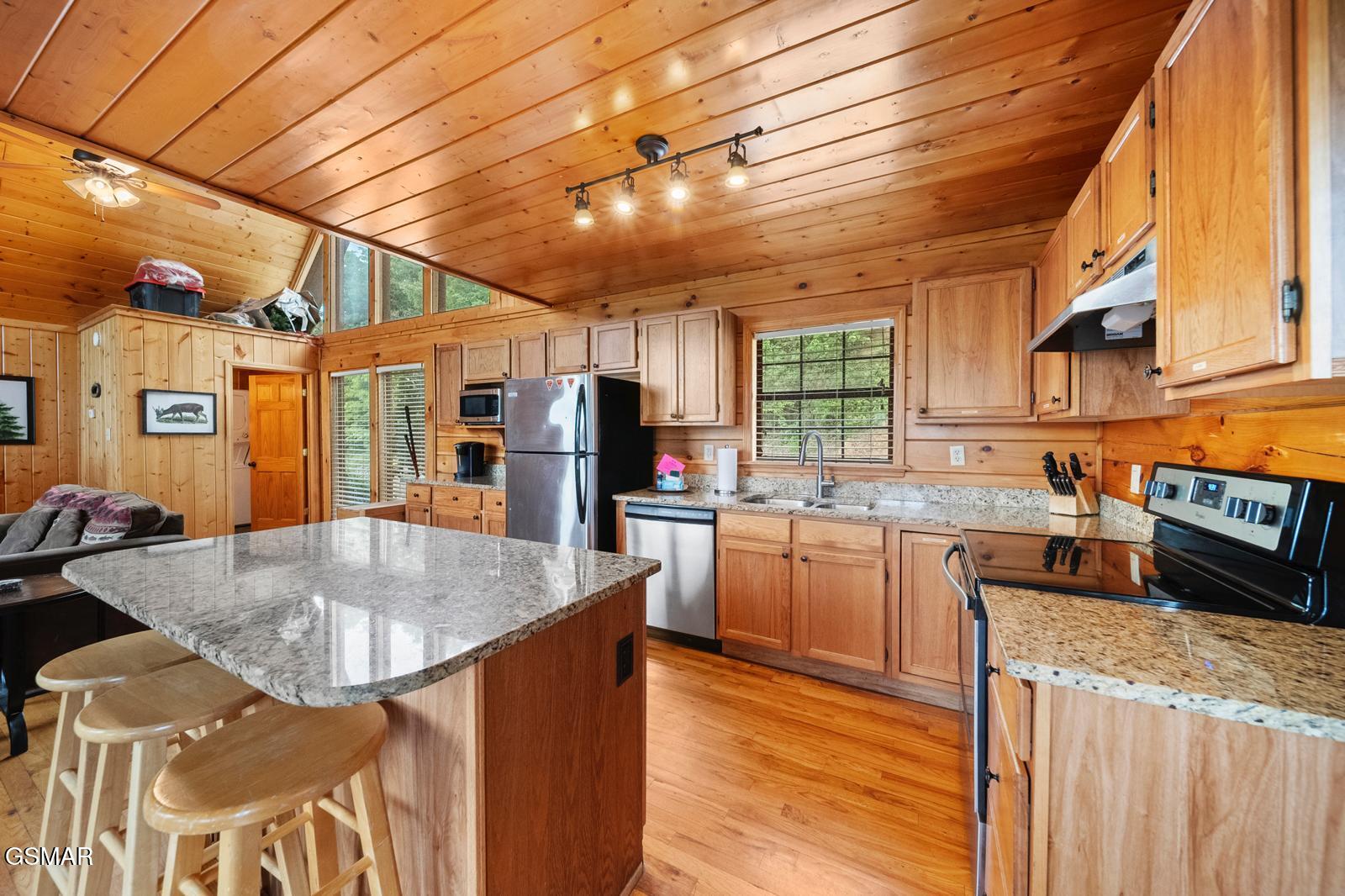 1644 Pinewood Way Sevierville TN 37862