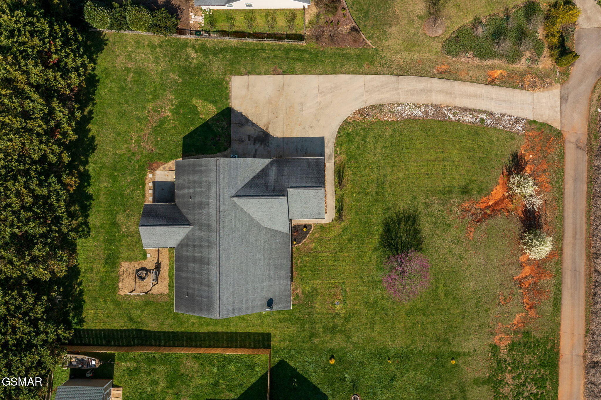 5119 N Wildwood Road Maryville TN 37804