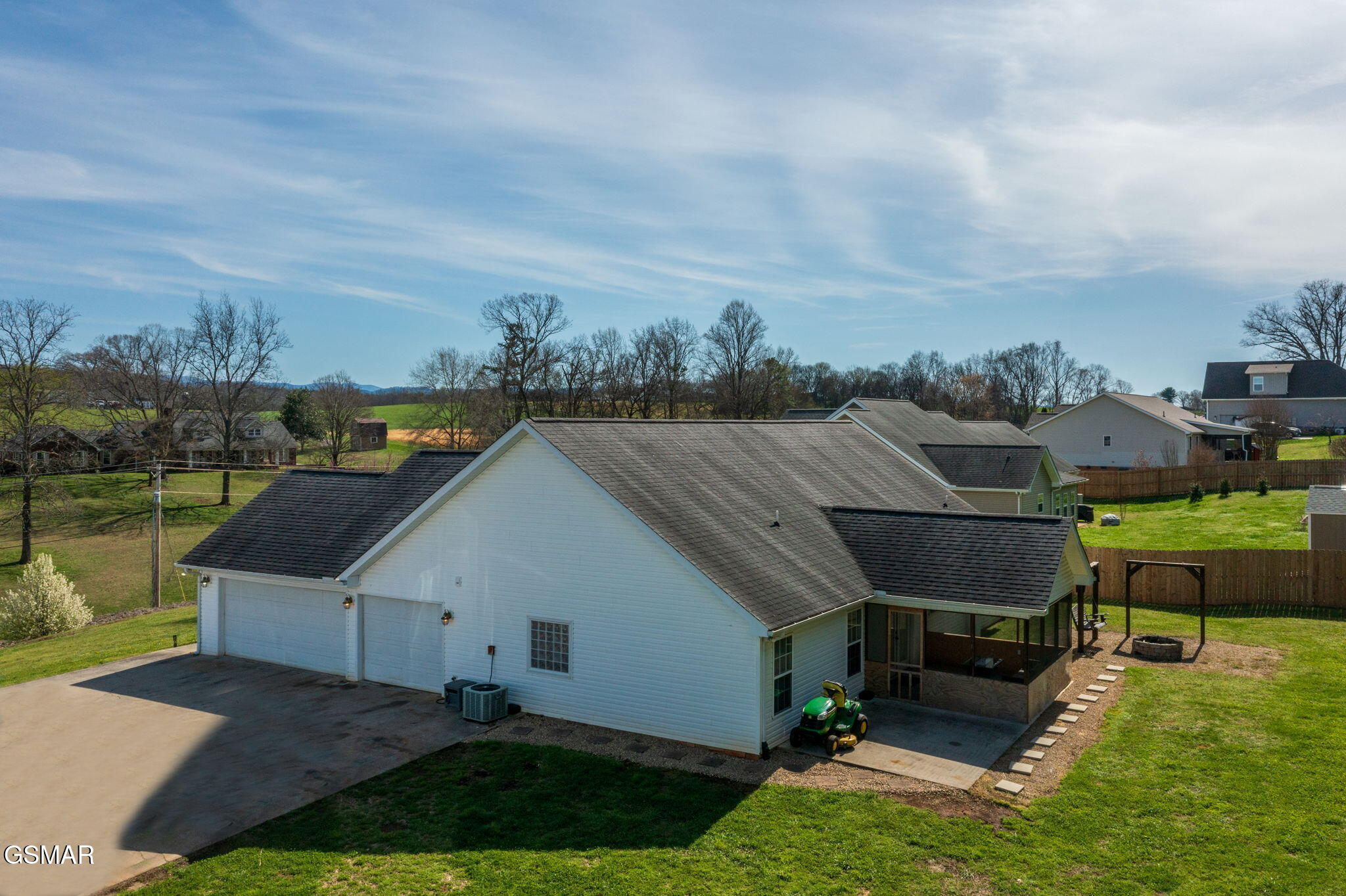 5119 N Wildwood Road Maryville TN 37804