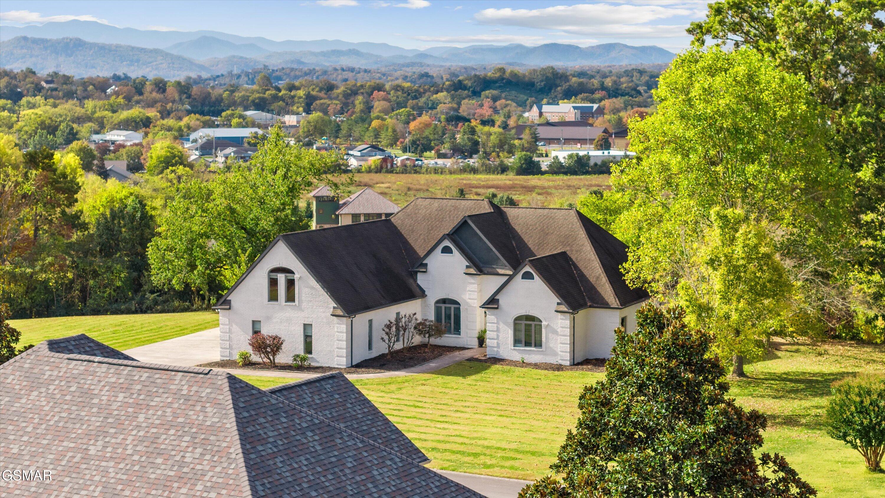 339 Riverdale Drive Sevierville TN 37862