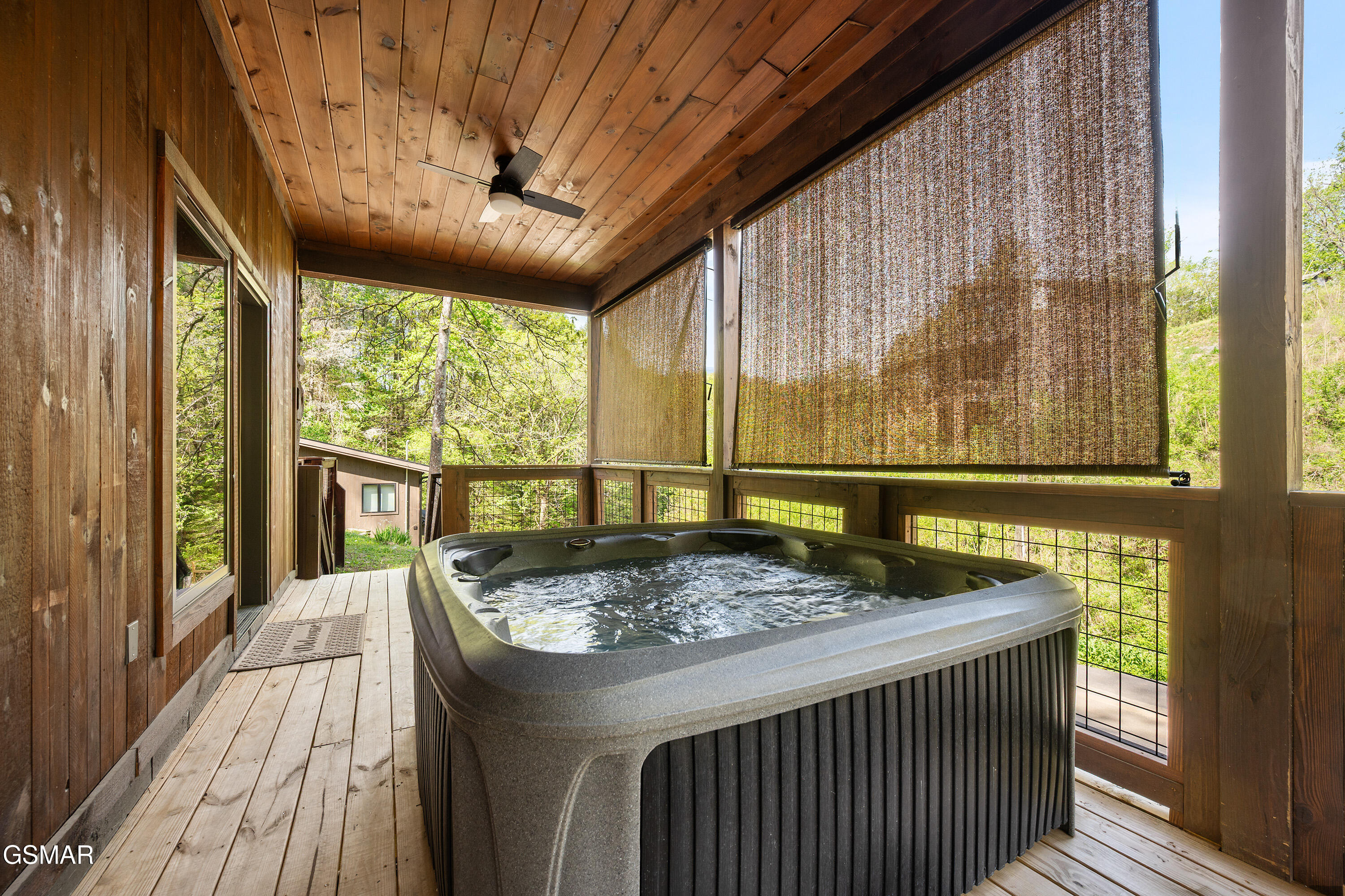 1613 Mitchell Farm Road Sevierville TN 37876