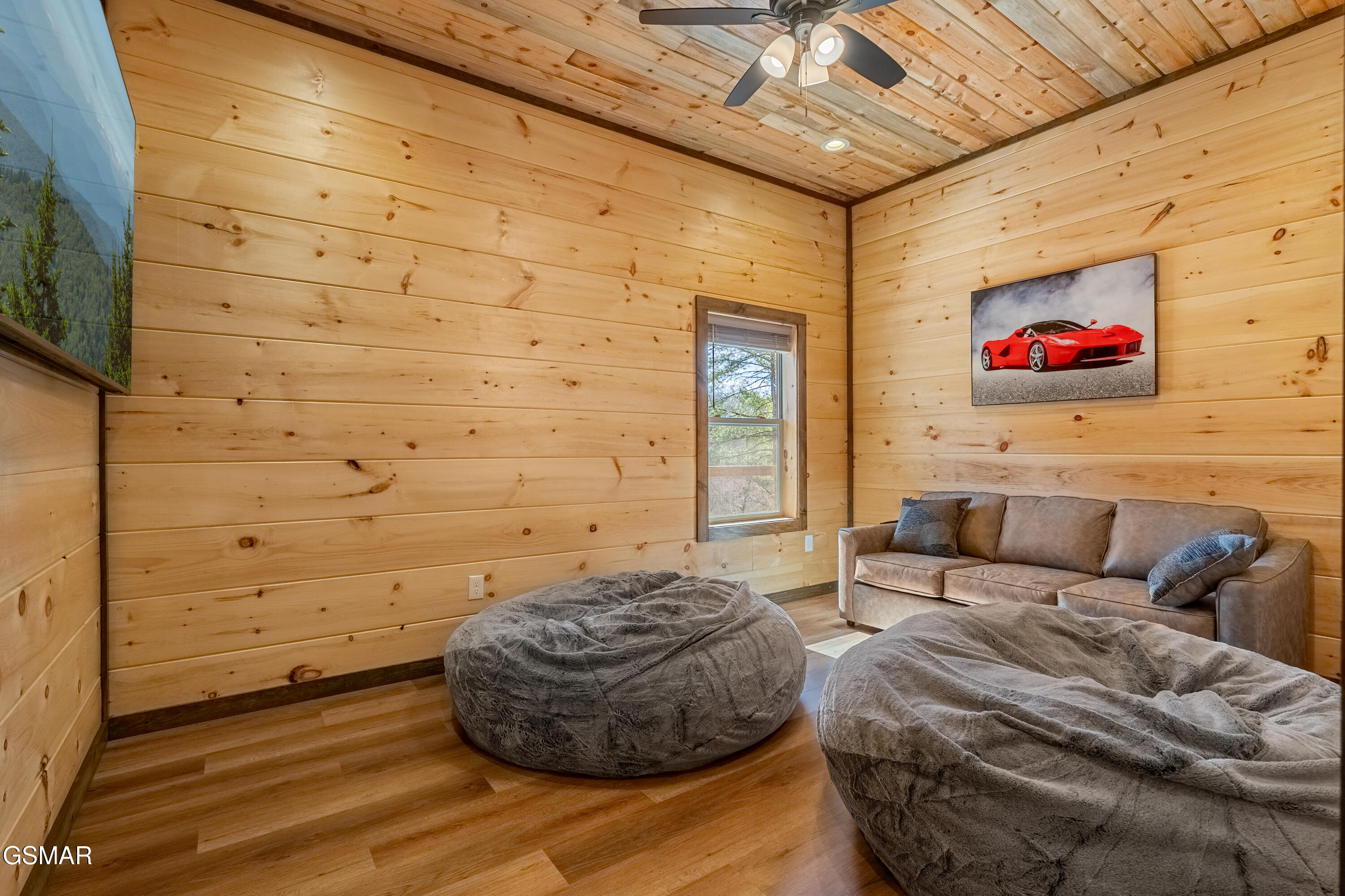 3265 Emerald Springs Loop Sevierville TN 37862