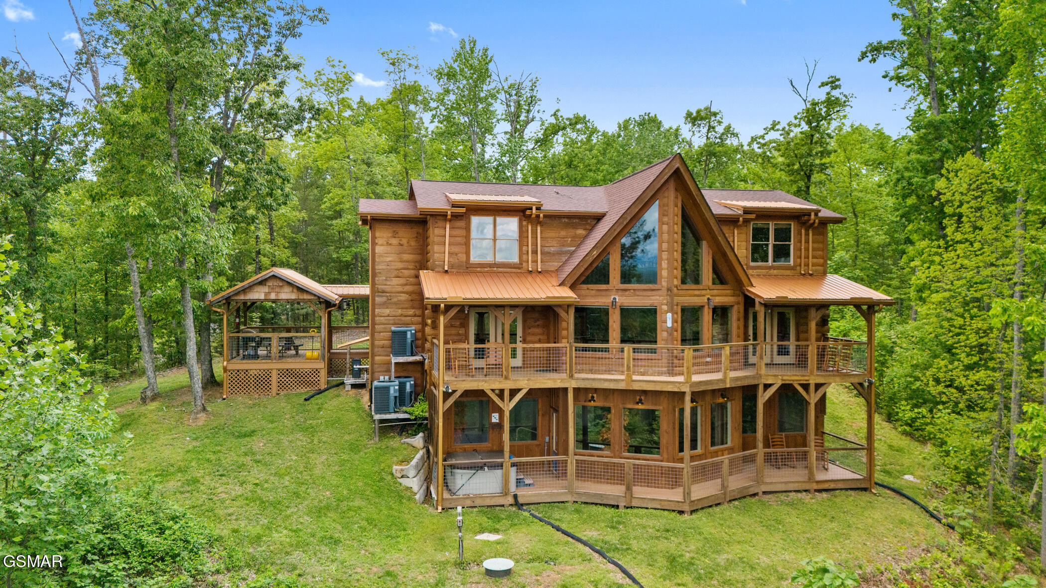 2631 Sawmill Branch Drive Sevierville TN 37862