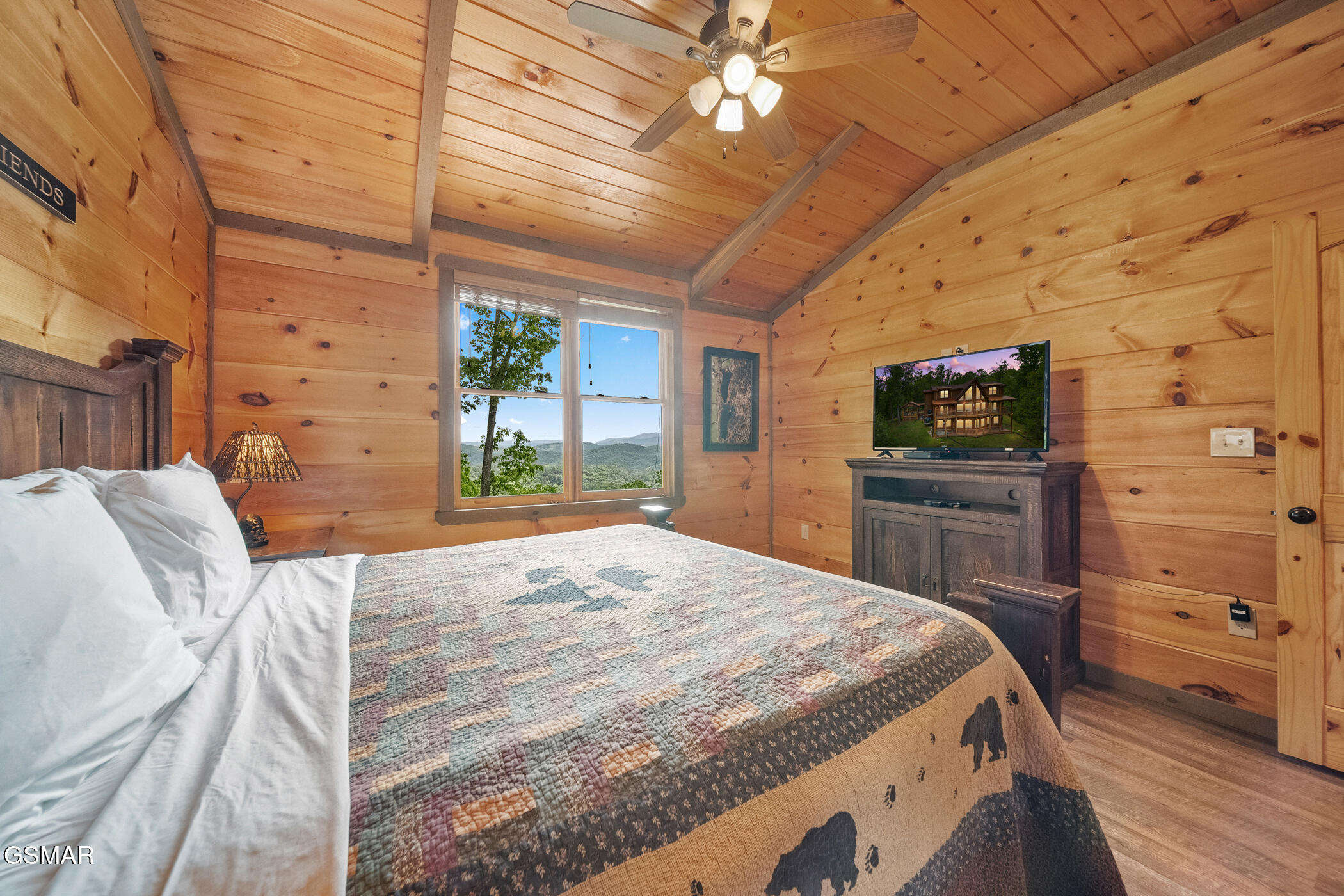 2631 Sawmill Branch Drive Sevierville TN 37862