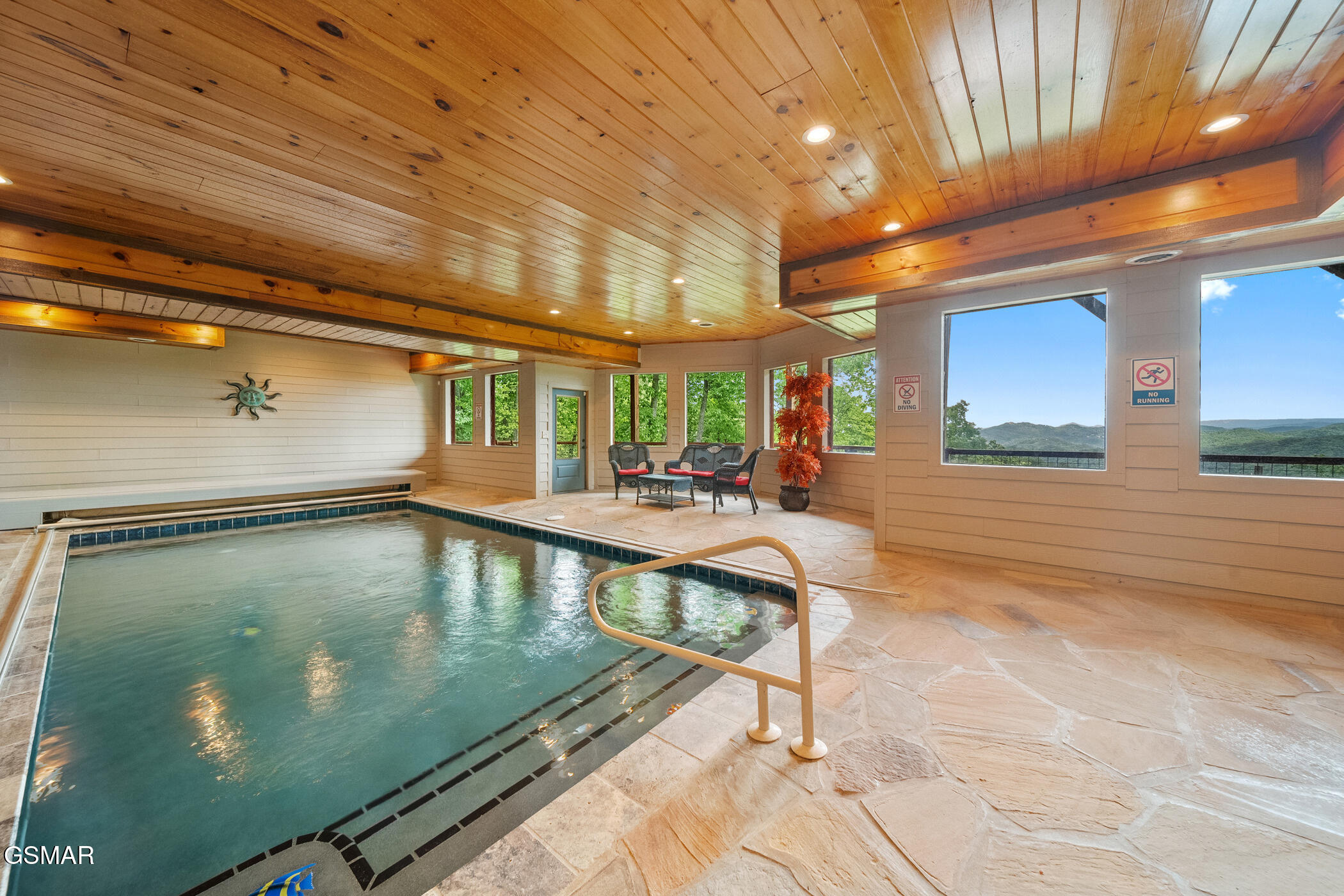 2631 Sawmill Branch Drive Sevierville TN 37862