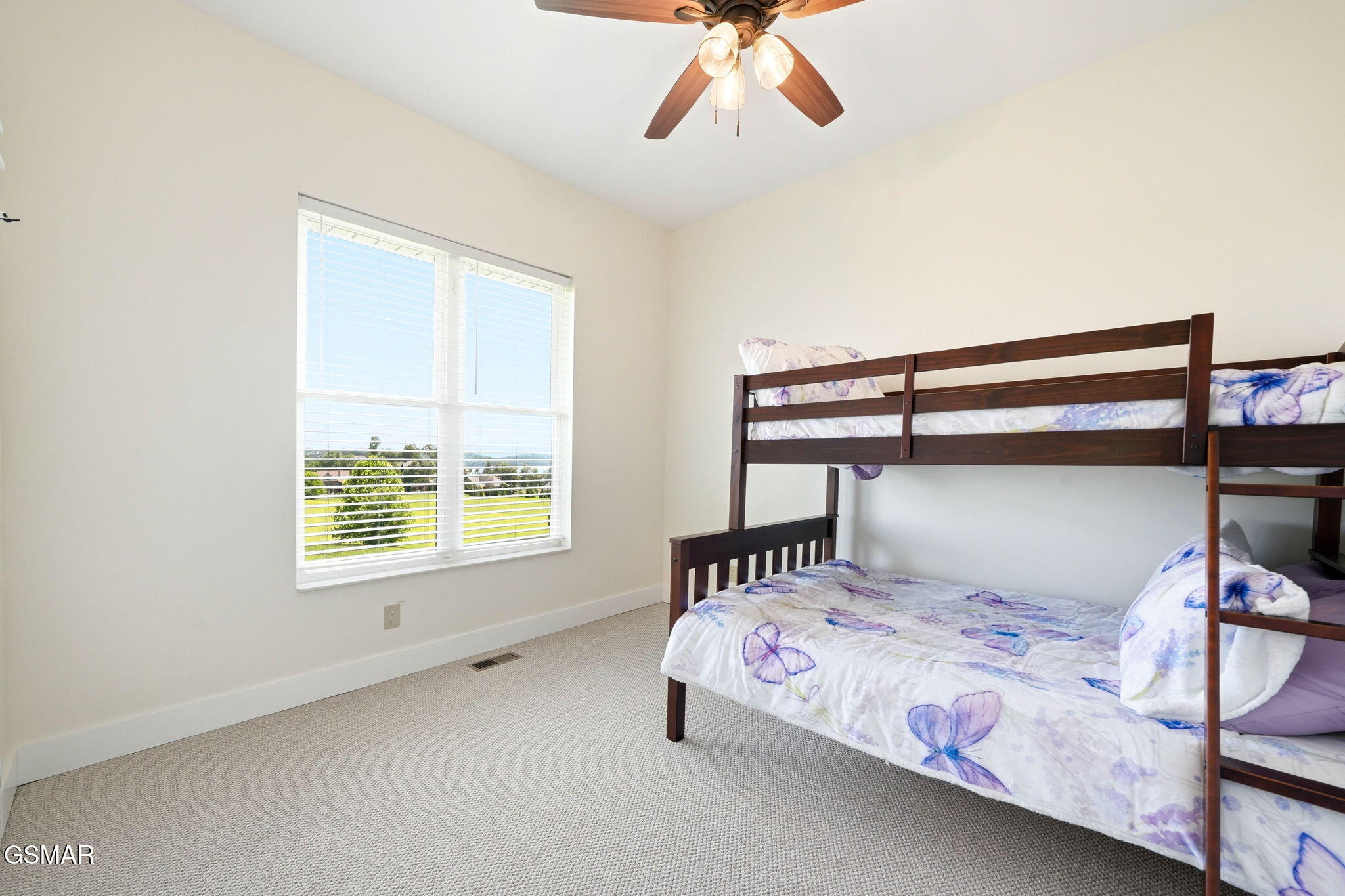 1005 Enchanted Drive Dandridge TN 37725