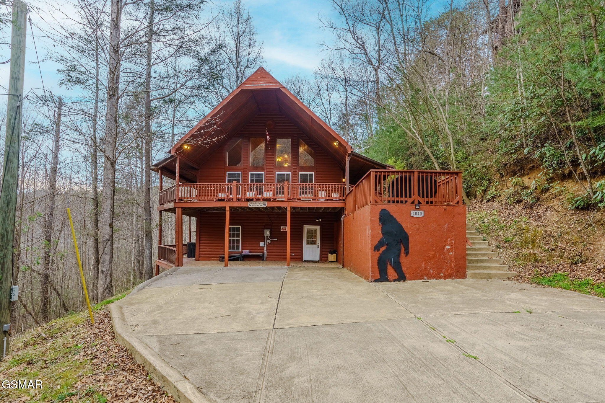 4040 Hickory Hollow Way Sevierville TN 37862