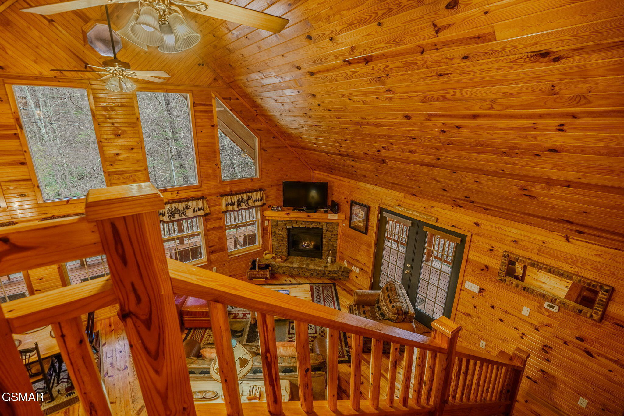 4040 Hickory Hollow Way Sevierville TN 37862