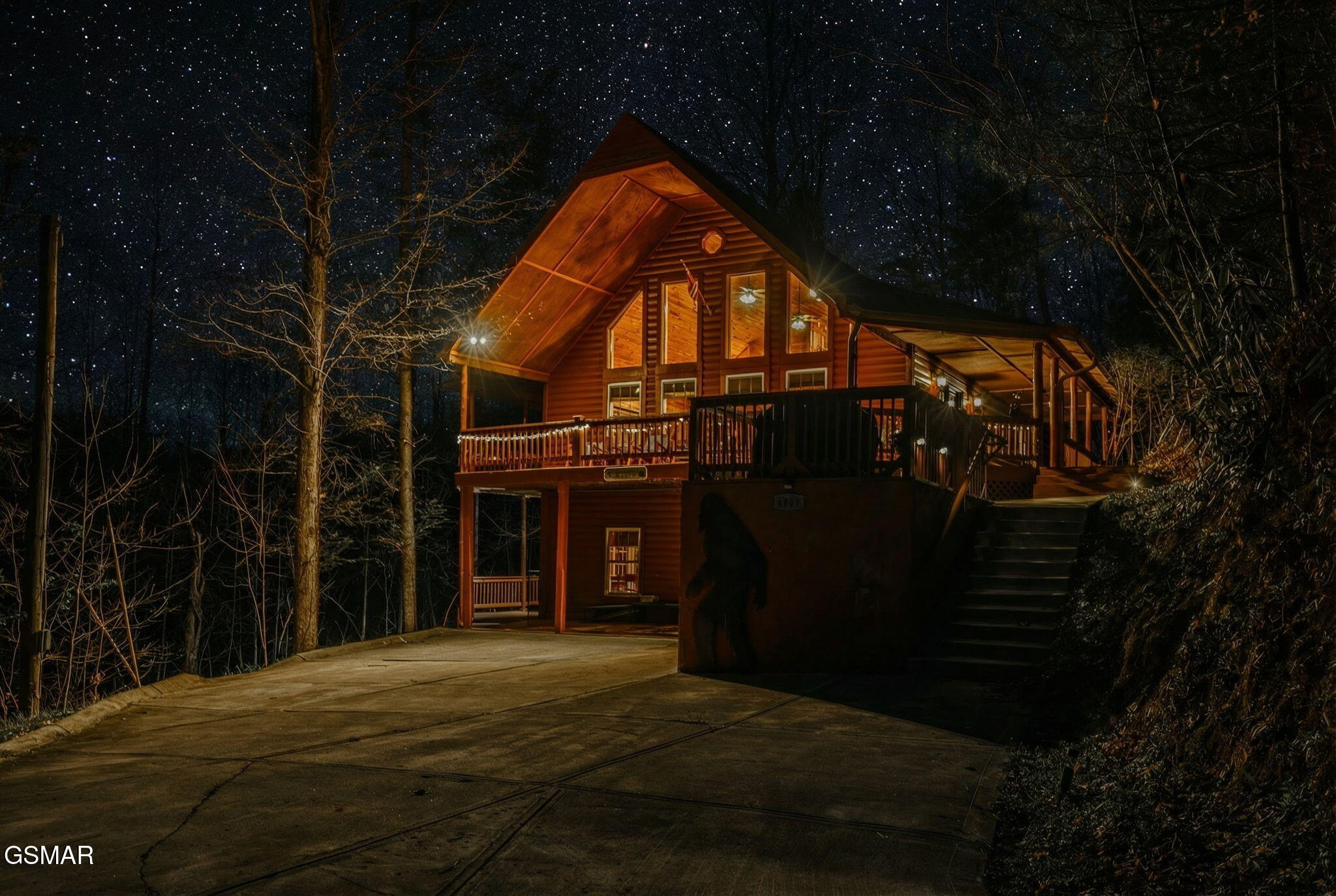 4040 Hickory Hollow Way Sevierville TN 37862