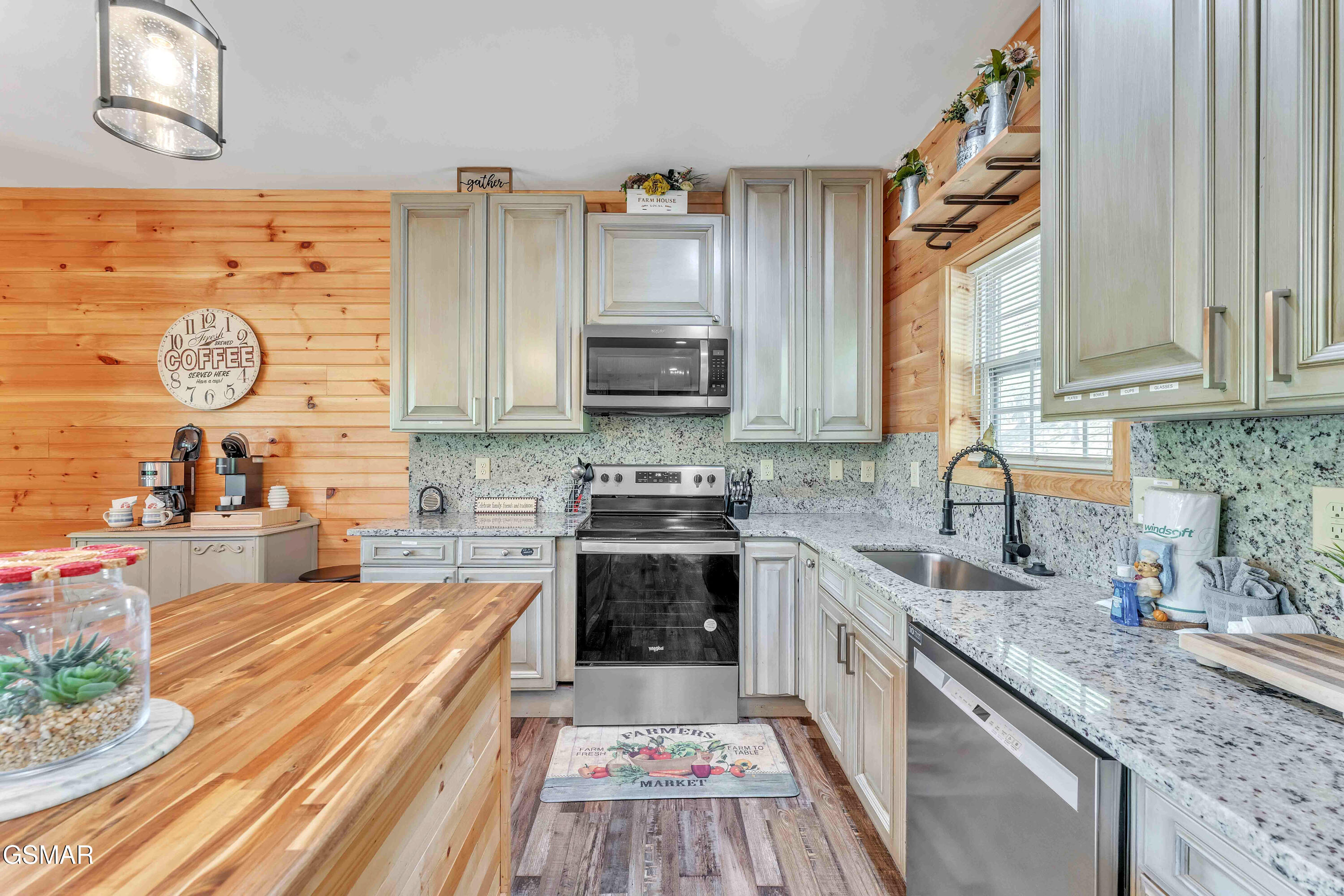 634 Stockton Drive Sevierville TN 37876