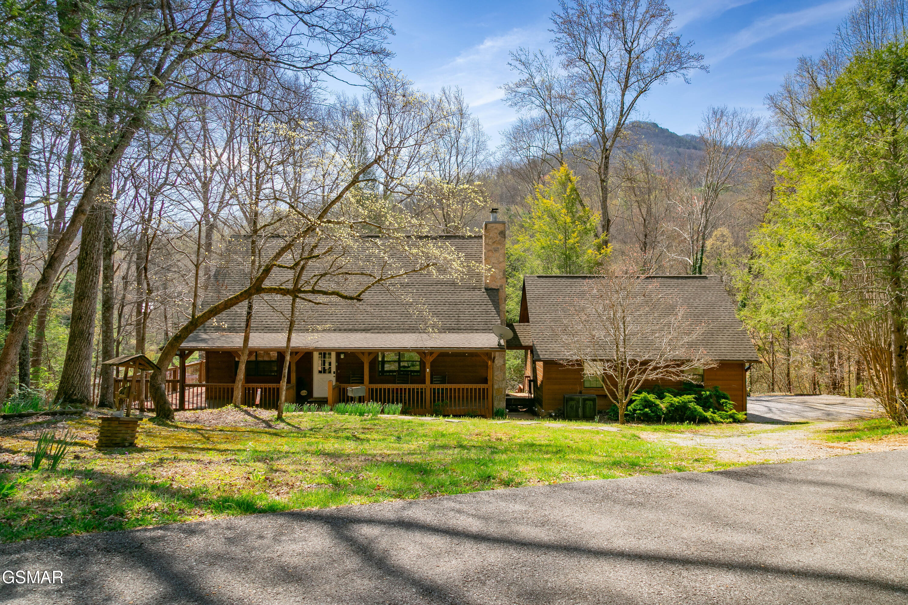 3849 Saddle Brook Way Sevierville TN 37862