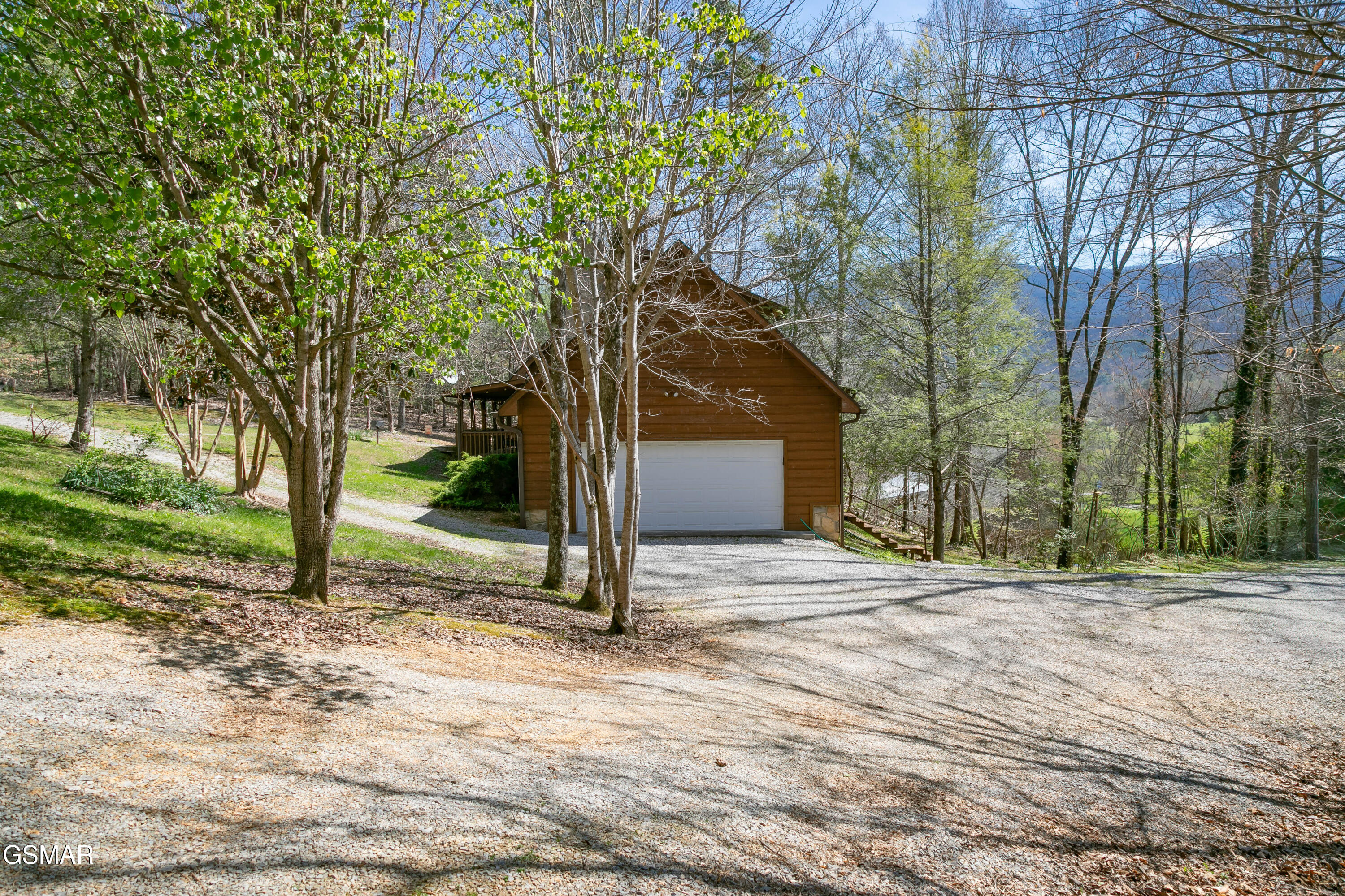 3849 Saddle Brook Way Sevierville TN 37862